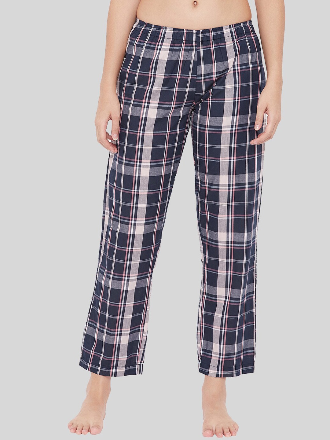 

Dreamz by Pantaloons Women Black & White Checked Lounge Pants
