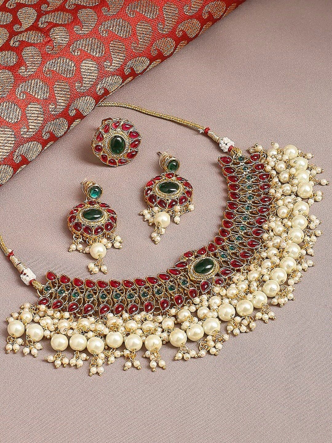

OOMPH Gold-Toned Red & Greeb Kundan Beads Studded Choker Jewellery Set, Pink