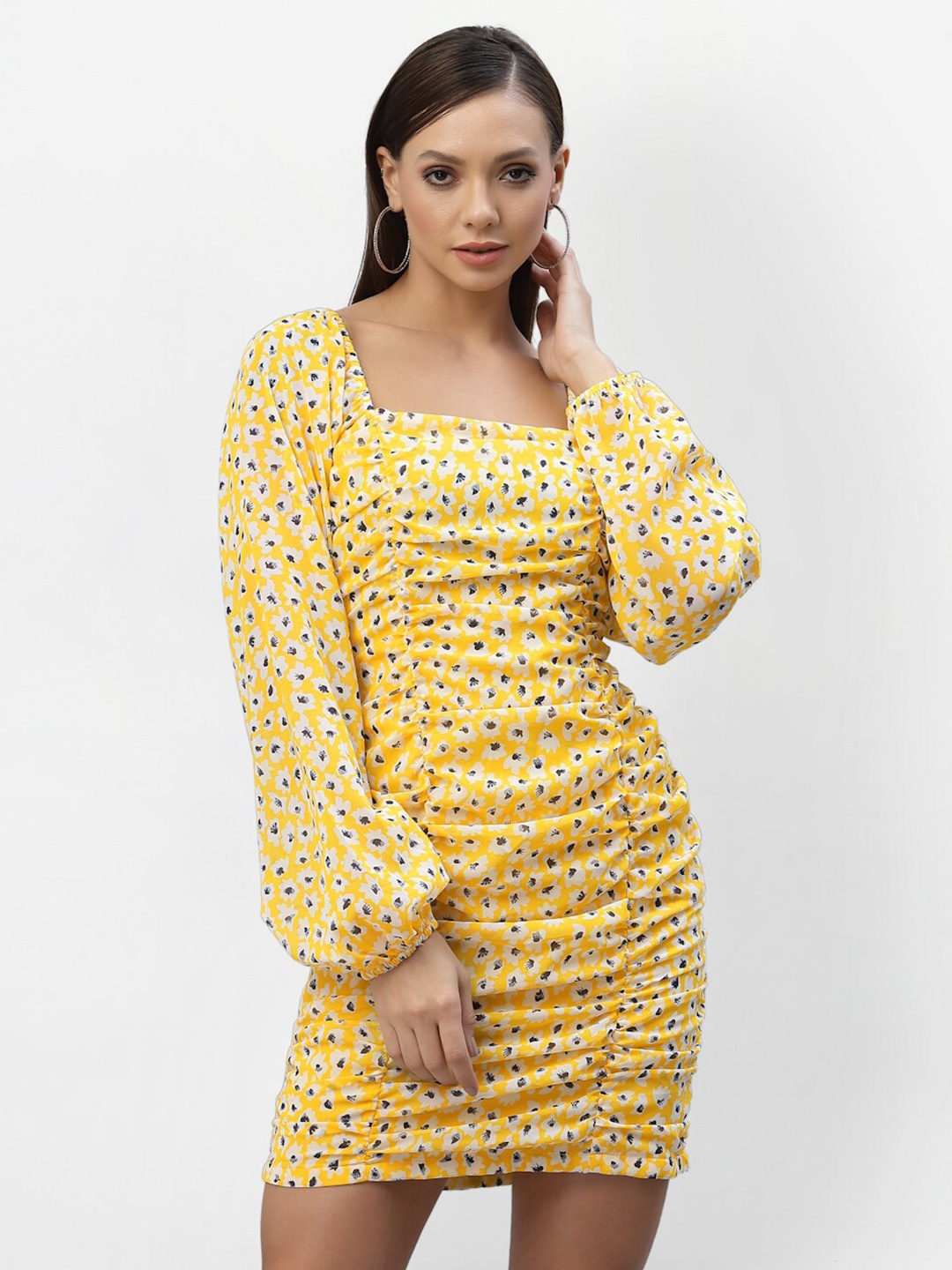 

aayu Women Yellow & White Floral Georgette Bodycon Dress