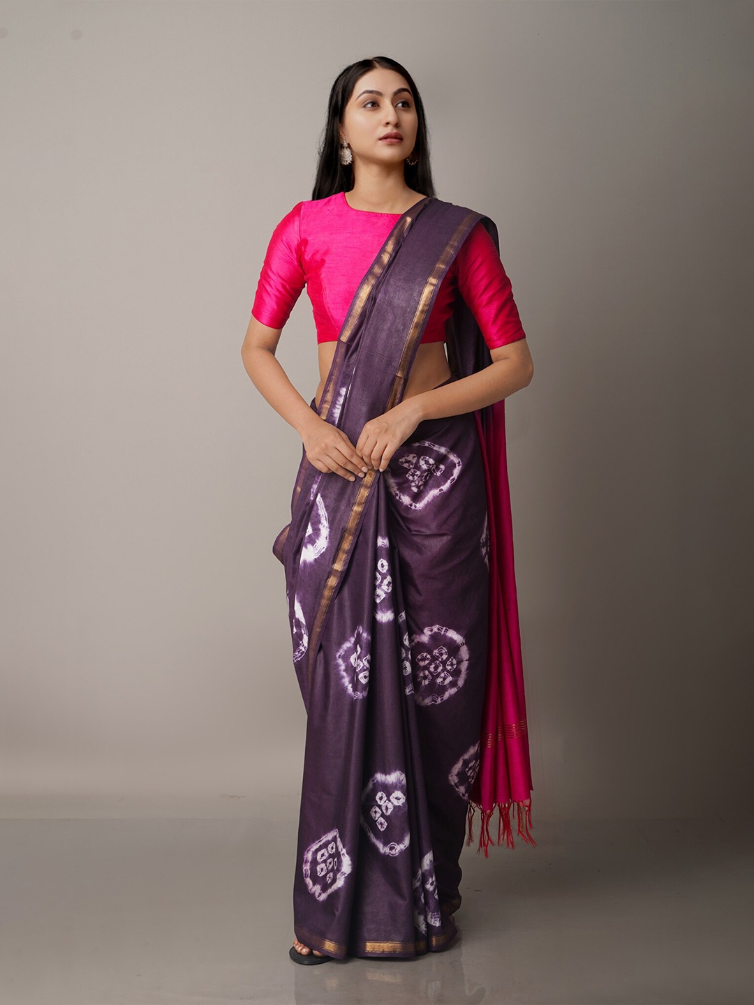 

Unnati Silks Violet & Pink Batik Zari Silk Cotton Chanderi Saree