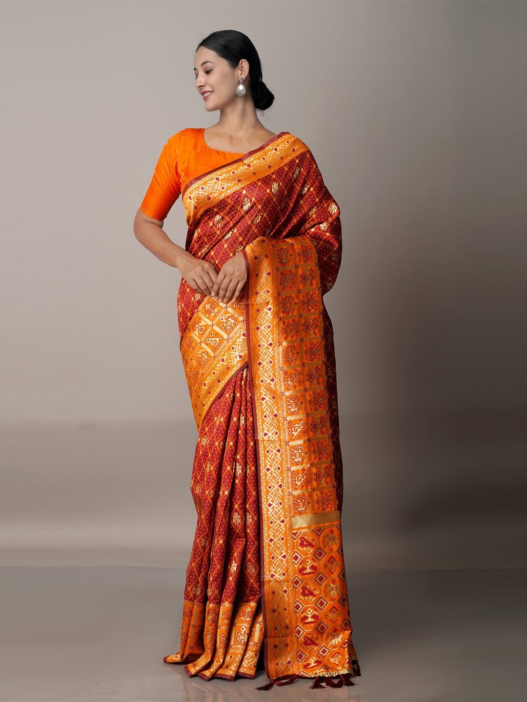 

Unnati Silks Maroon & Gold-Toned Woven Design Zari Paithani Saree