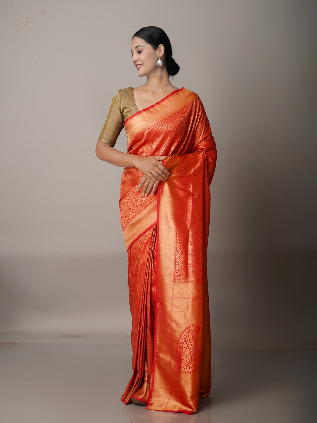 

Unnati Silks Red & Gold-Toned Woven Design Zari Banarasi Saree