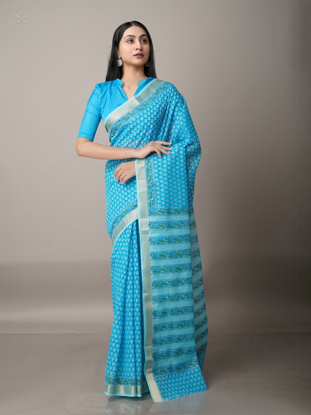 

Unnati Silks Blue & Gold-Toned Ethnic Motifs Zari Silk Cotton Chanderi Saree