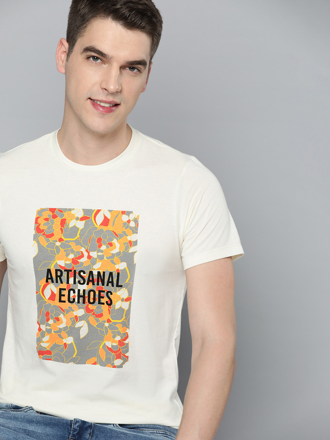 

Mast & Harbour Men Cream-Coloured Floral Printed T-shirt