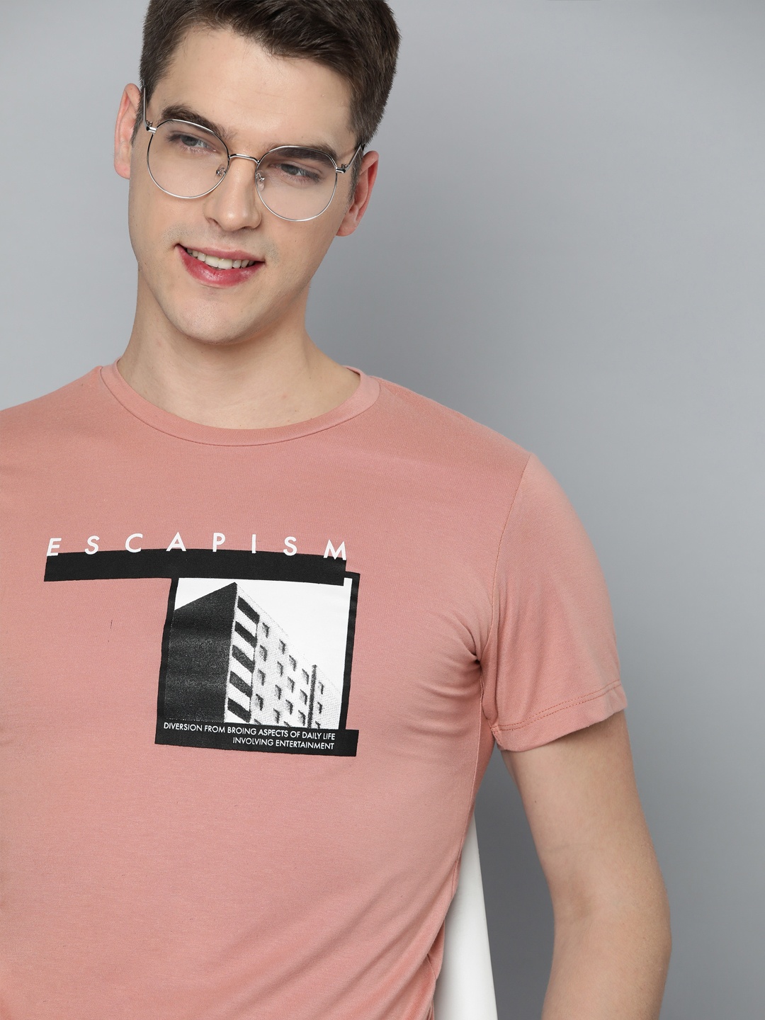 

Mast & Harbour Men Dusty Pink Typography Printed T-shirt, Rose
