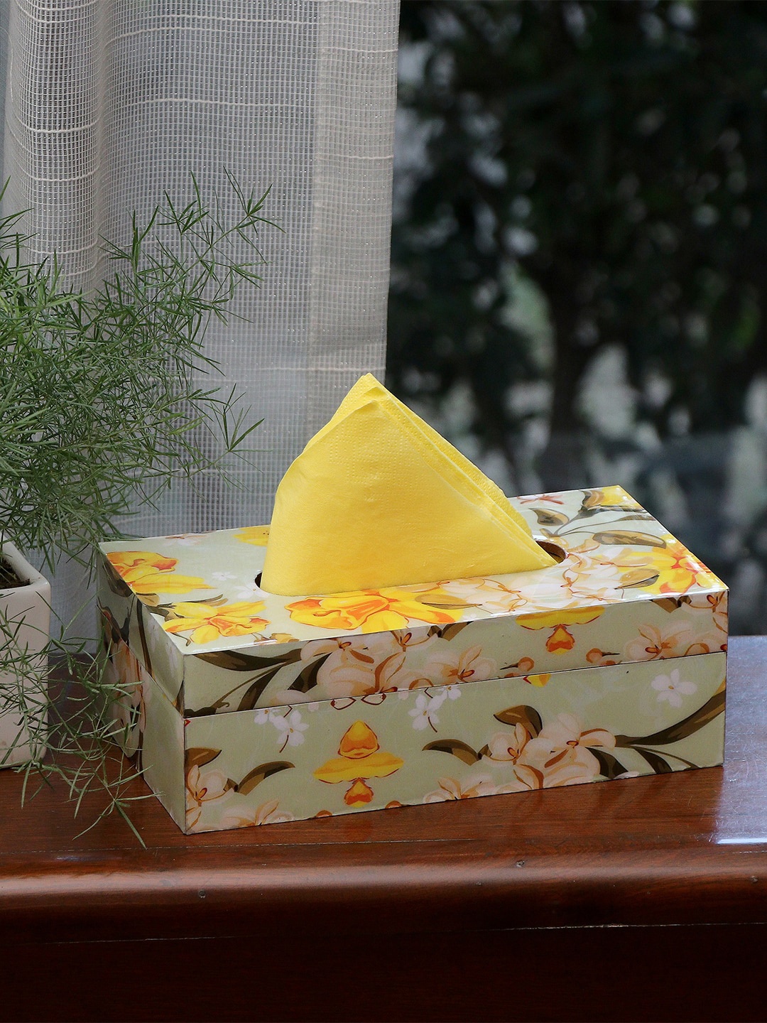 

DULI Yellow & White Printed Tissue Holder