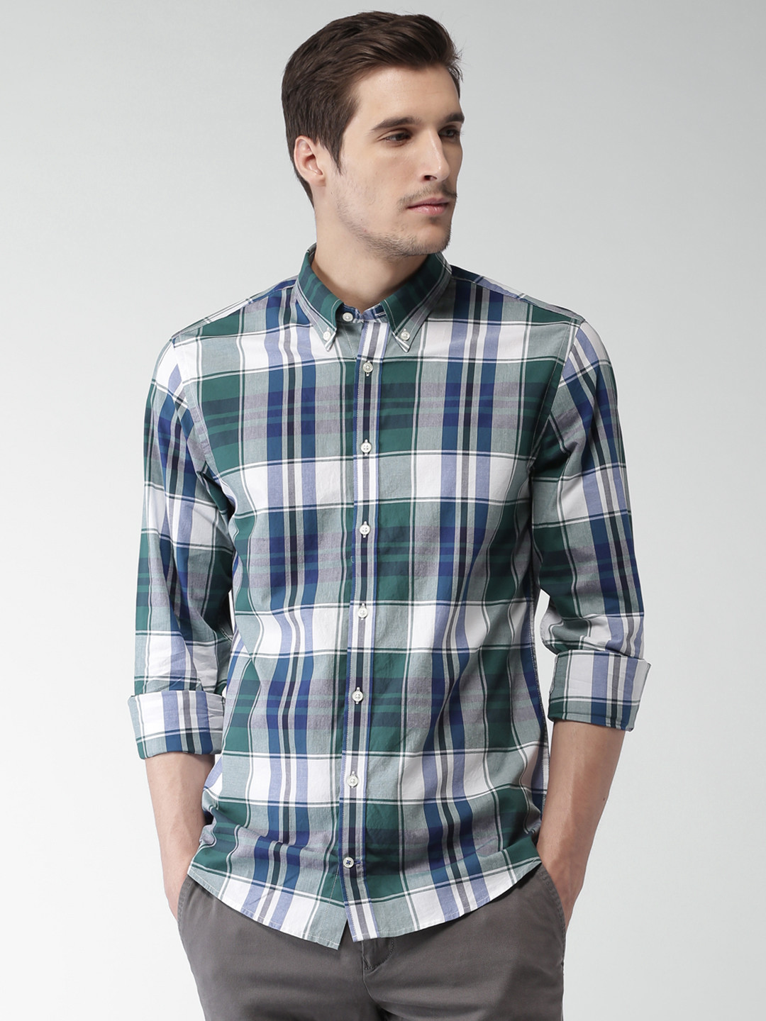 

Tommy Hilfiger Men Green & White New York Slim Fit Checked Casual Shirt