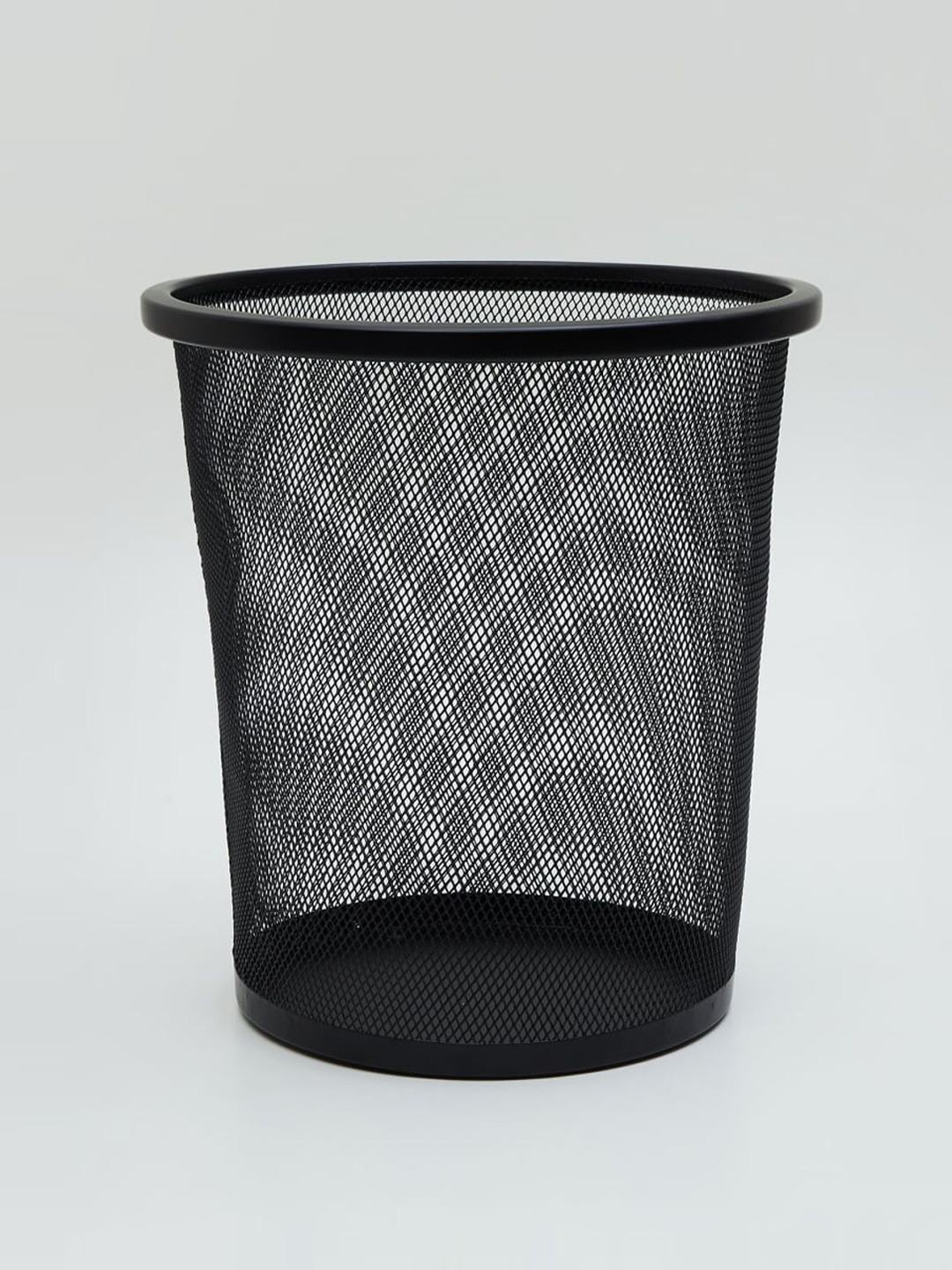 

Home Centre Black Solid Metal Mesh Waste Bin