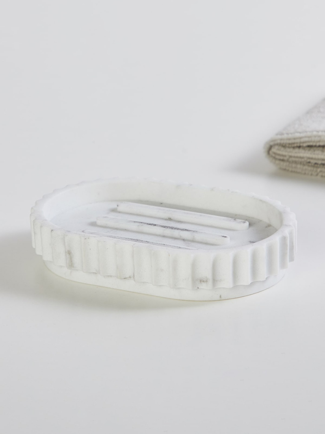 

Home Centre White Textured Freestanding Soap Dish