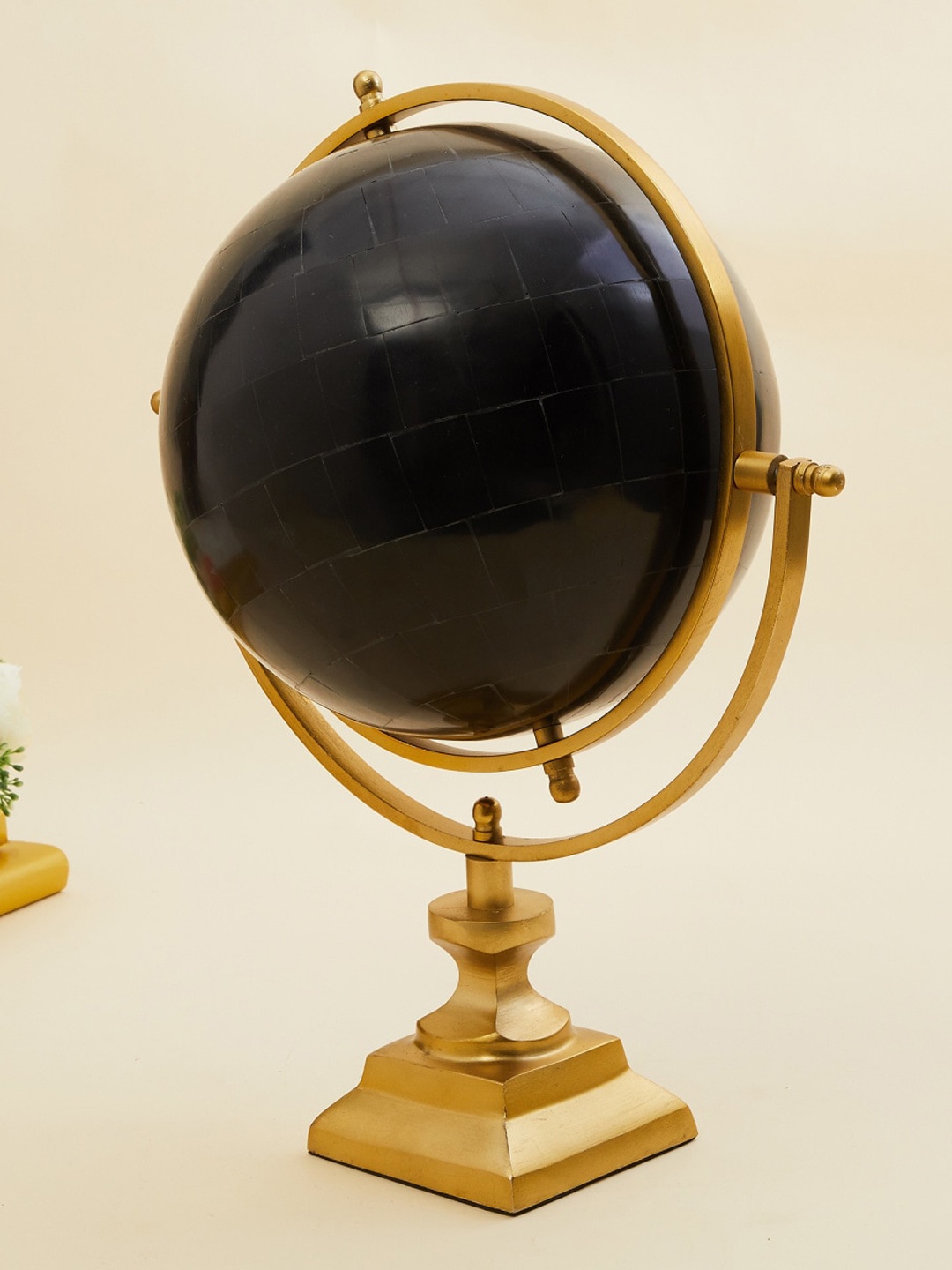

Home Centre Black Solid Polyresin Globe Table Accent With Stand