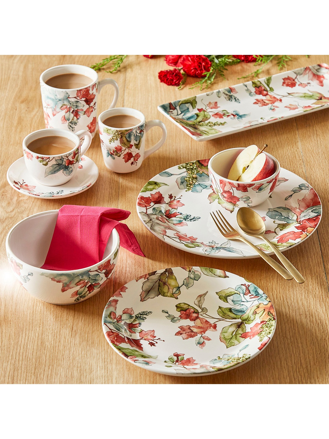 

Home Centre Red & White 1 Pieces Printed Ceramic Glossy Plates