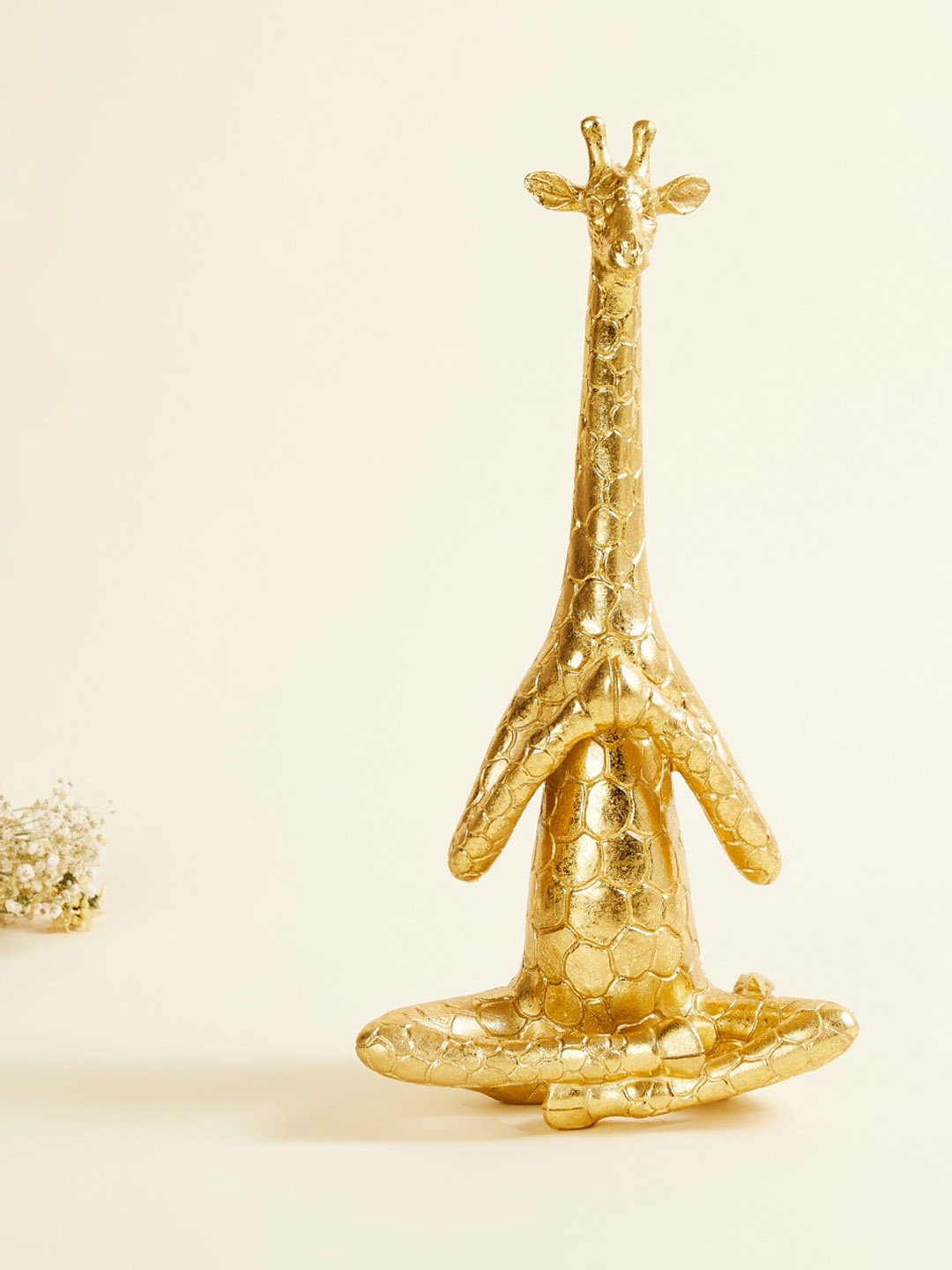 

Home Centre Gold-Coloured Yoga Giraffe Showpieces