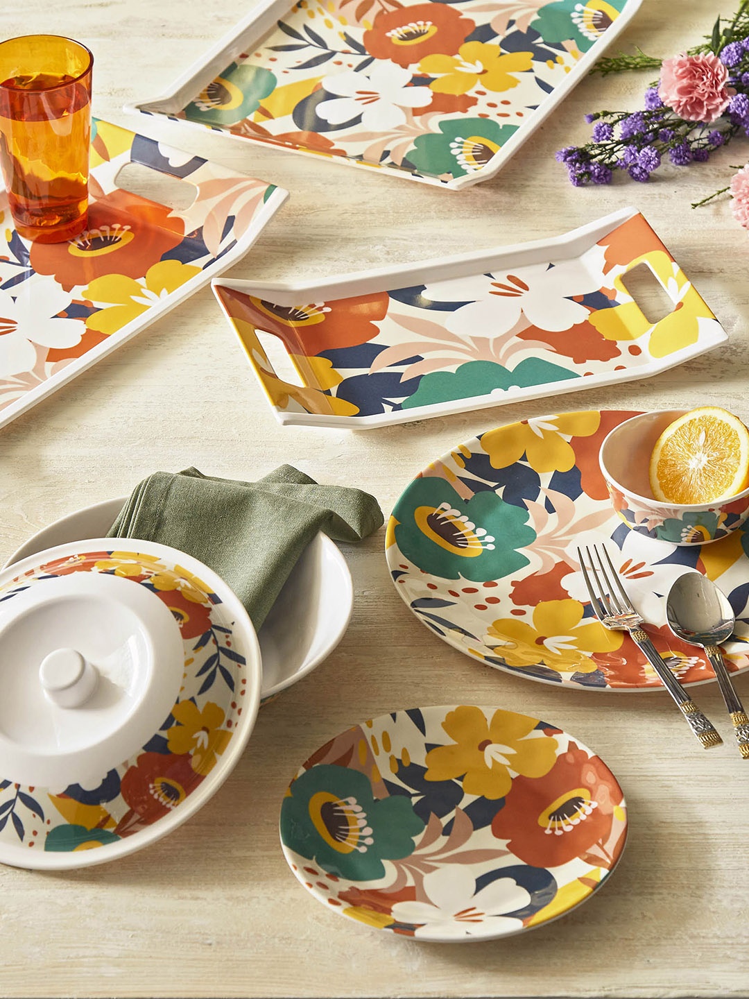 

Home Centre Orange Floral Printed Rectangular Serving Tray
