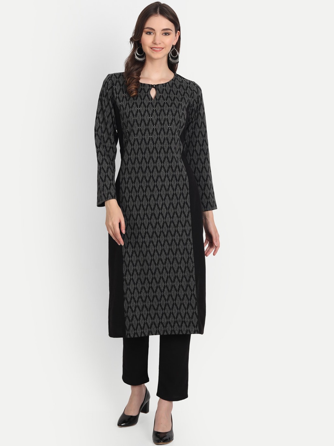 

HK colours of fashion Women Black & Grey Printed Kurta with Trouser Set