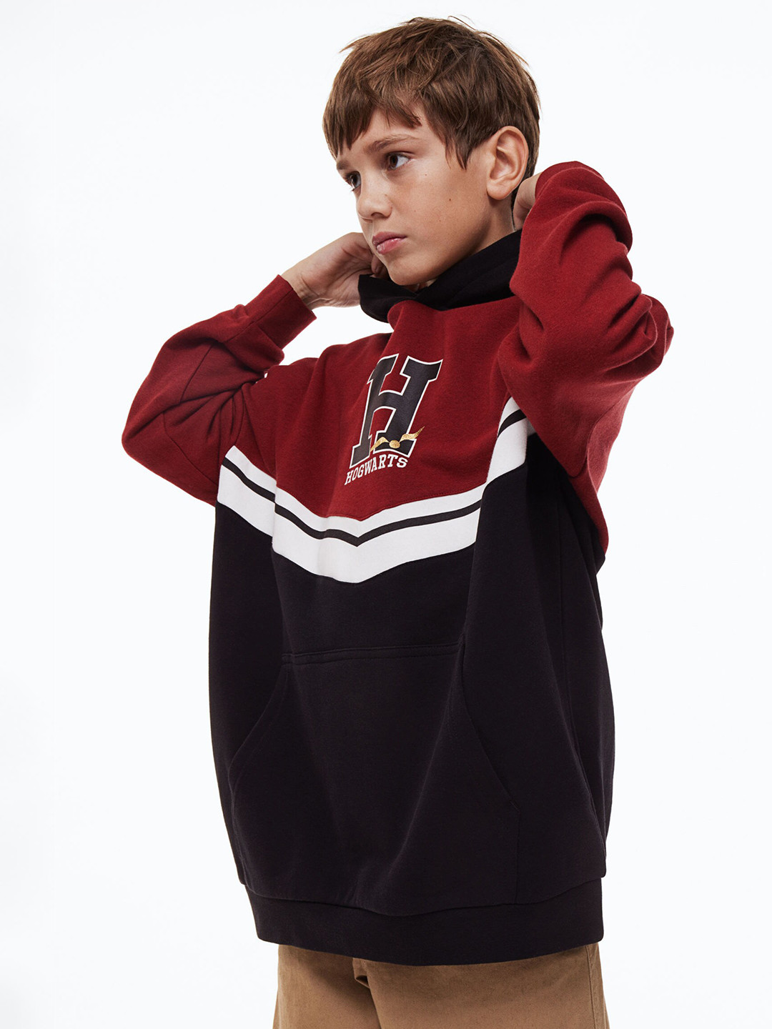 

H&M Boys Oversized Hogwarts Printed Hoodie, Maroon