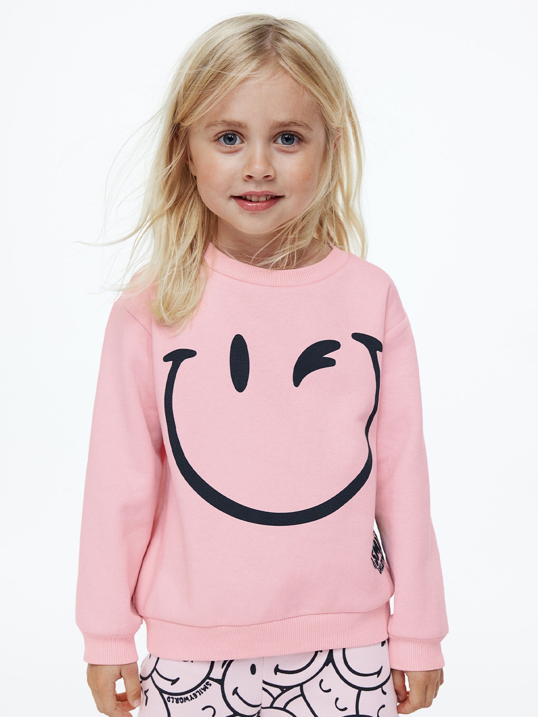 

H&M Girls Multicoloured Printed Sweatshirt, Multi