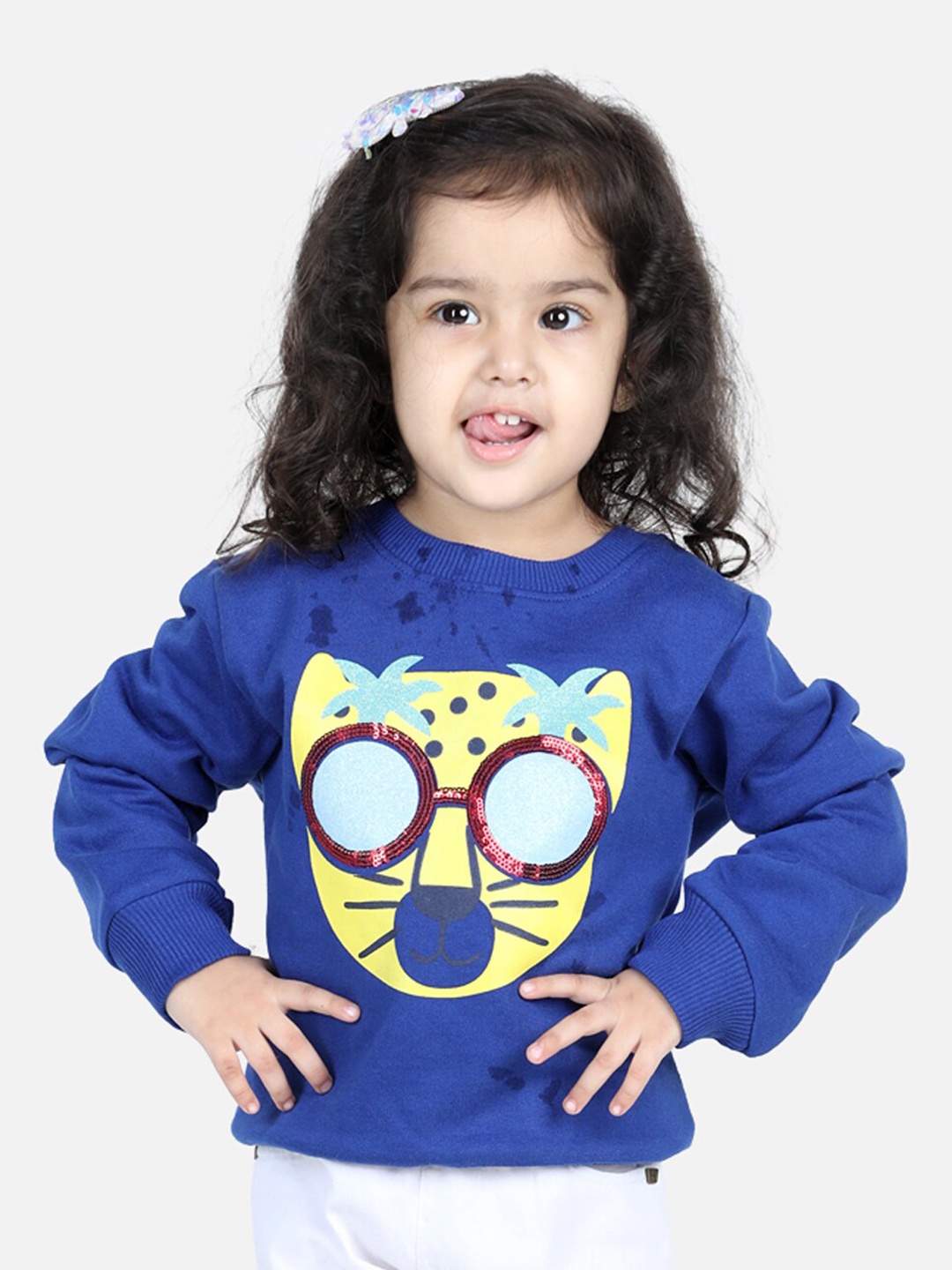 

BownBee Girls Blue Printed Full Sleeve Fleece Sweatshirt