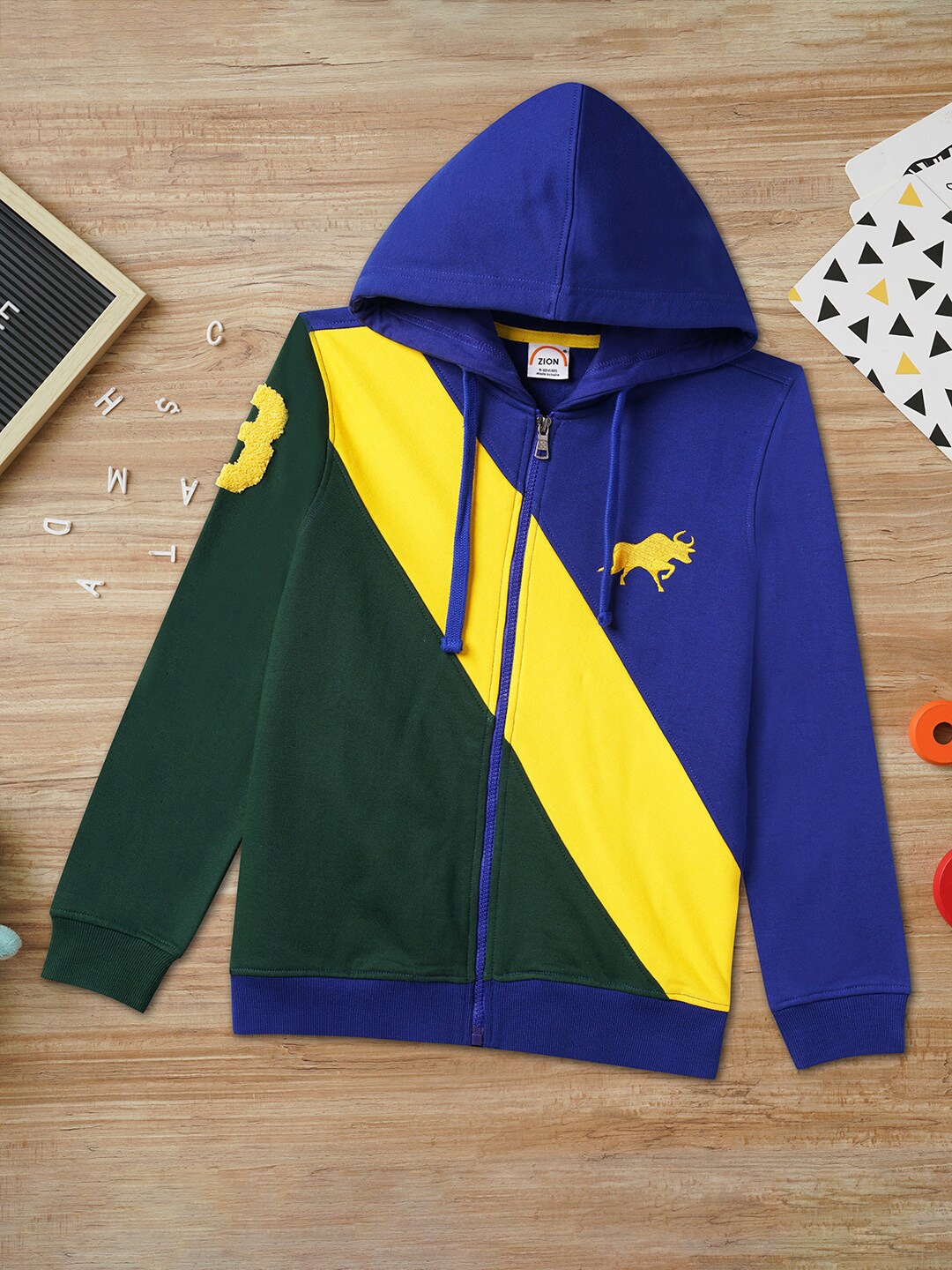 

ZION Boys Green & Yellow Colourblocked Cotton Hooded Sweatshirt