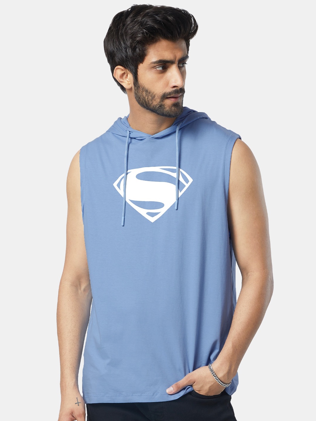 

The Souled Store Men Blue Superman Printed Hooded Sweatshirt