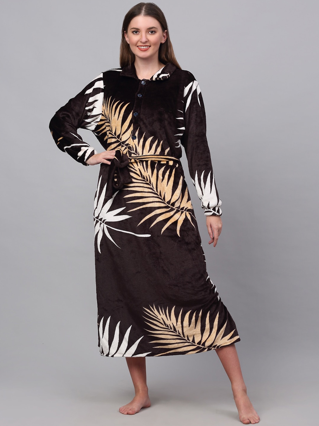 

KLOTTHE Tropical Print Woolen Longline Bath Robe With Belt, Black