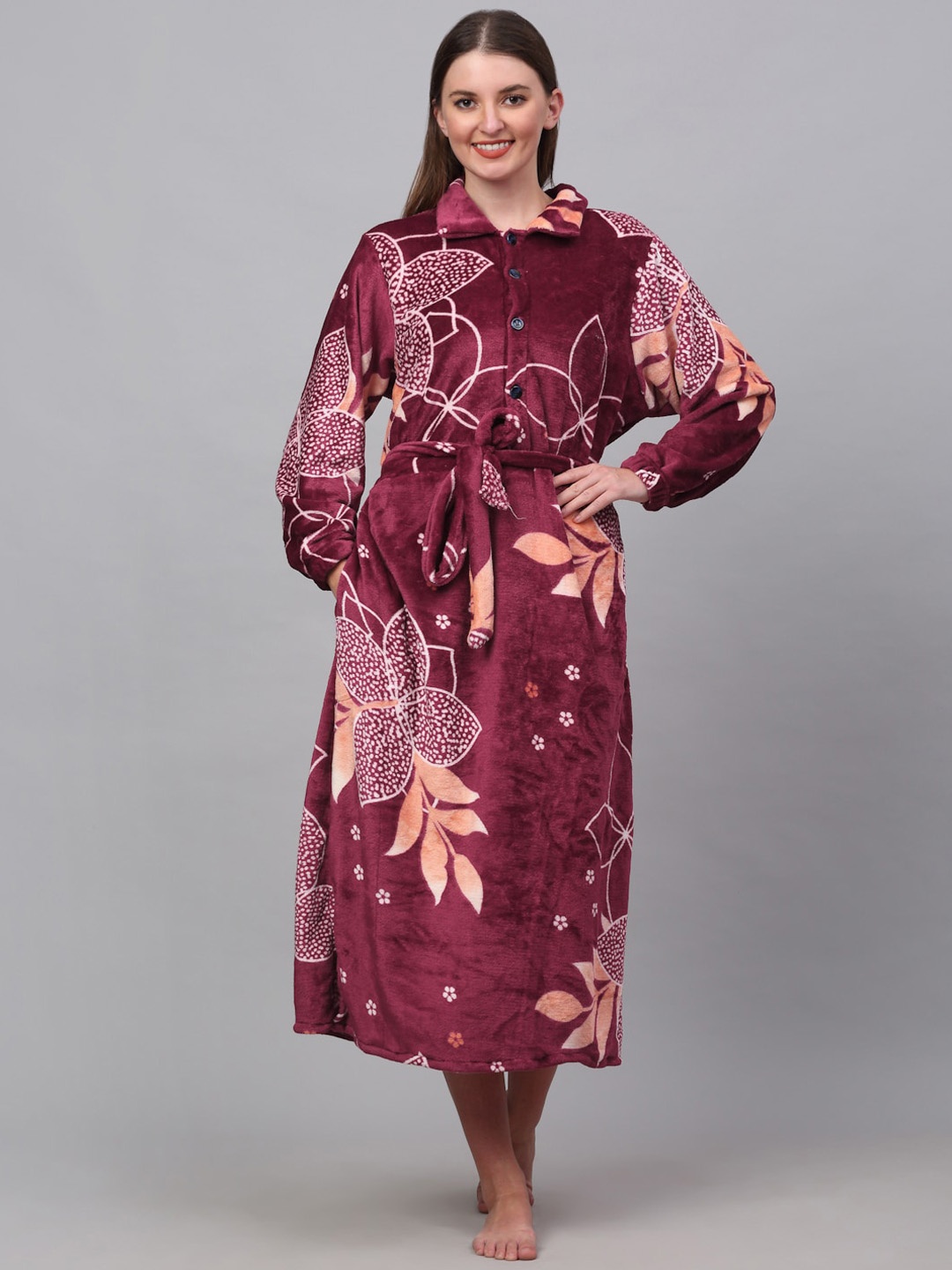 

KLOTTHE Printed Woolen Bath Robe With Belt, Maroon