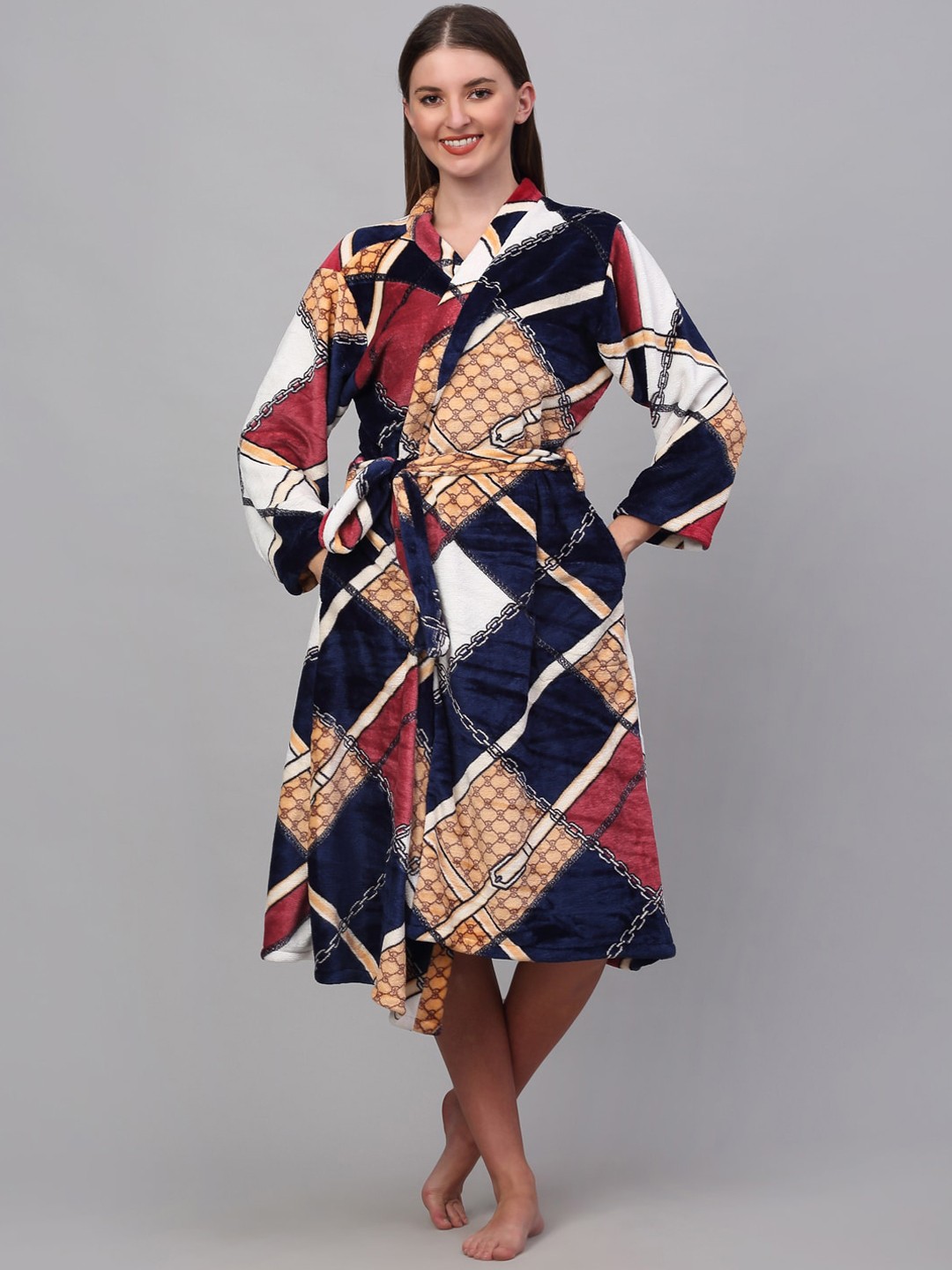 

KLOTTHE Printed Woolen Bath Robe With Belt, Navy blue
