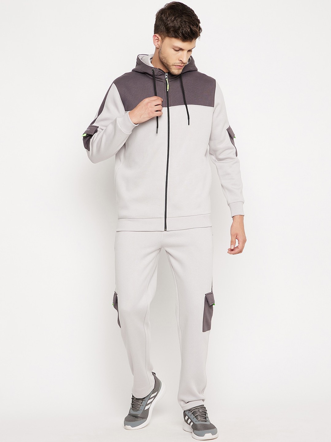 

EDRIO Men Grey & Grey Melange Colour-Blocked Zip Up Fleece Tracksuits