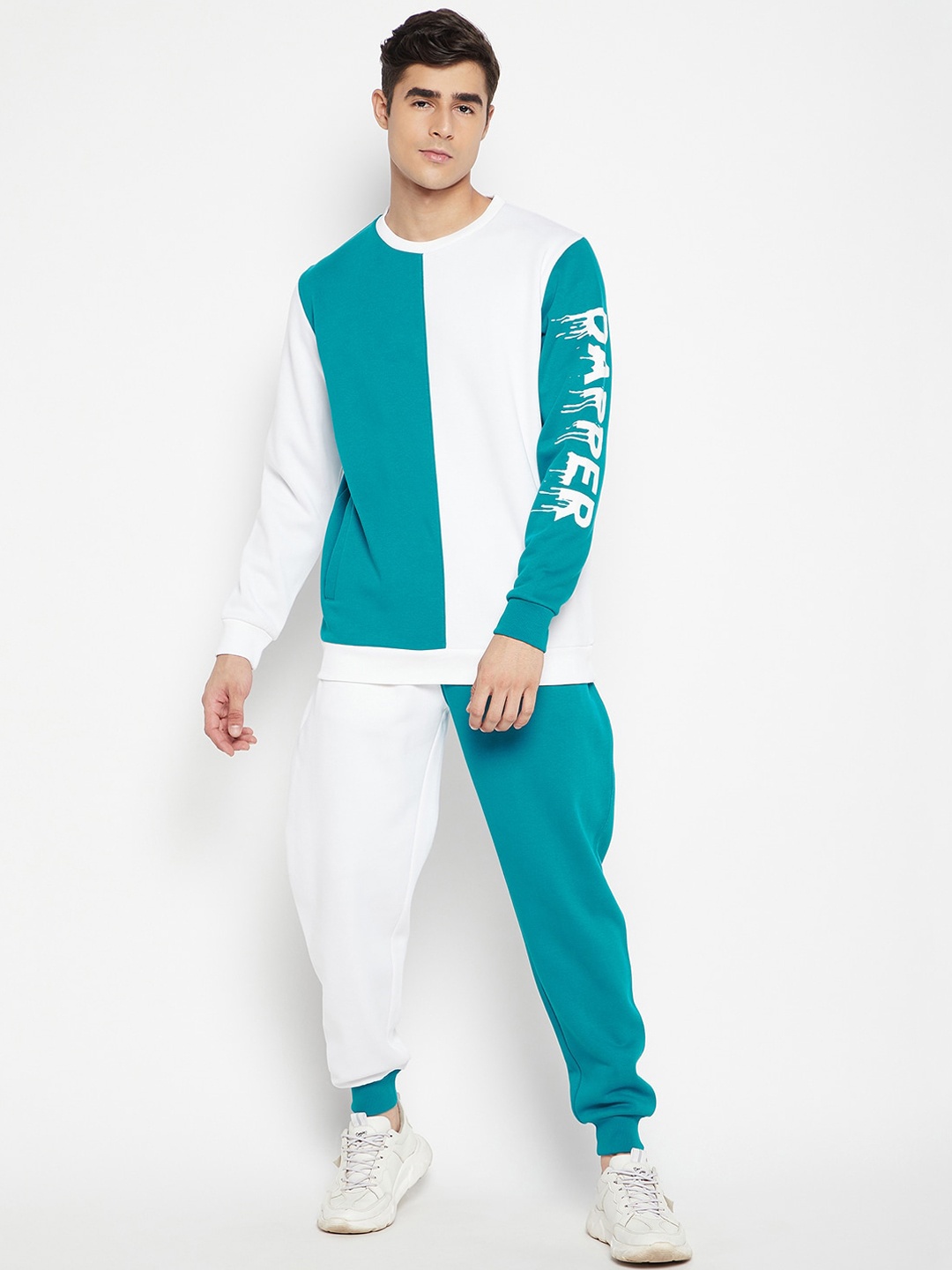 

EDRIO Men Green & White Colourblocked Fleece Tracksuits