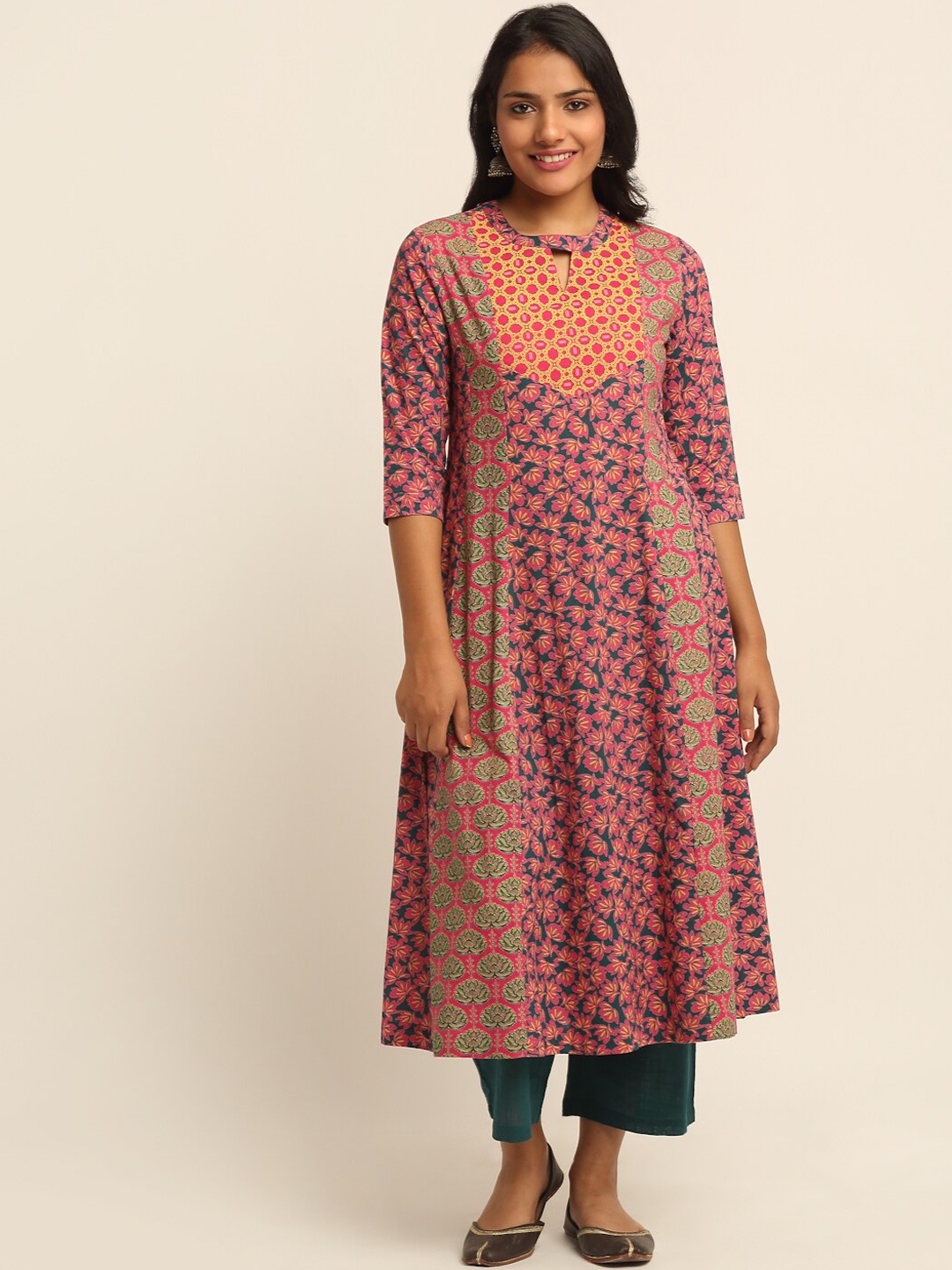 

EK BY EKTA KAPOOR Women Pink & Blue Floral Printed Pure Cotton Panelled Anarkali Kurta