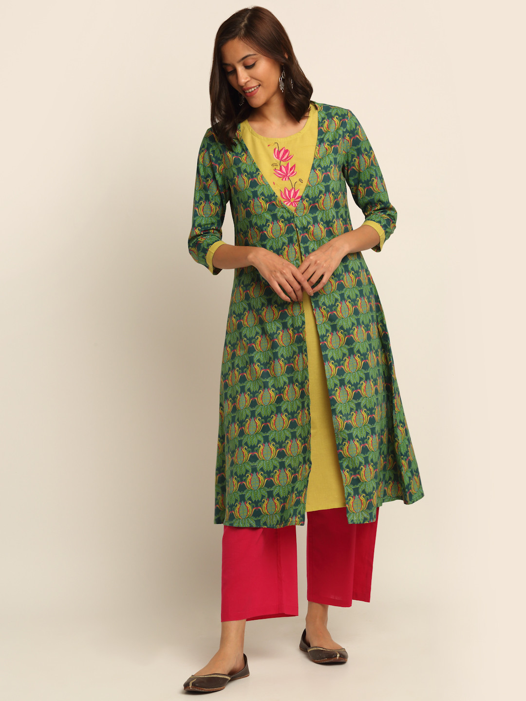 

EK BY EKTA KAPOOR Women Yellow & Green Layered Floral Printed Pure Cotton Kurta
