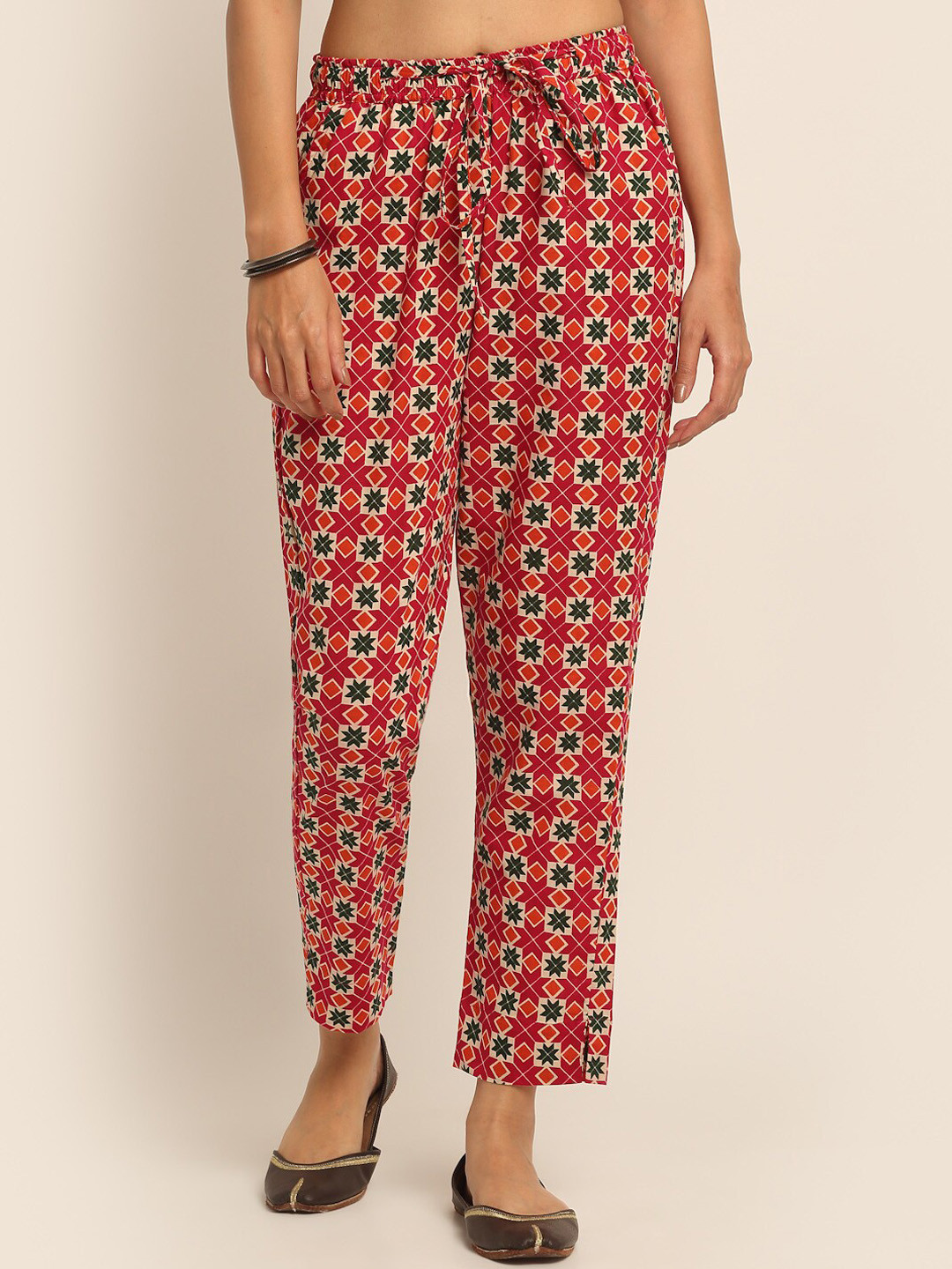 

EK BY EKTA KAPOOR Women Fuchsia Pink Printed Smart Tapered Fit Pleated Pure Cotton Trouser