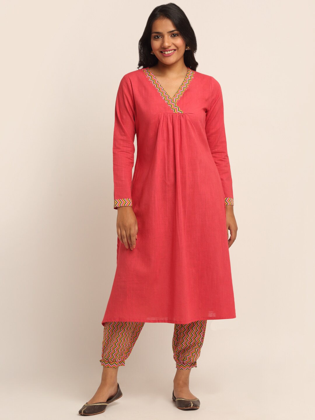 

EK BY EKTA KAPOOR Women Pink Solid Gotta Patti Viscose Rayon Indie Prints Kurta