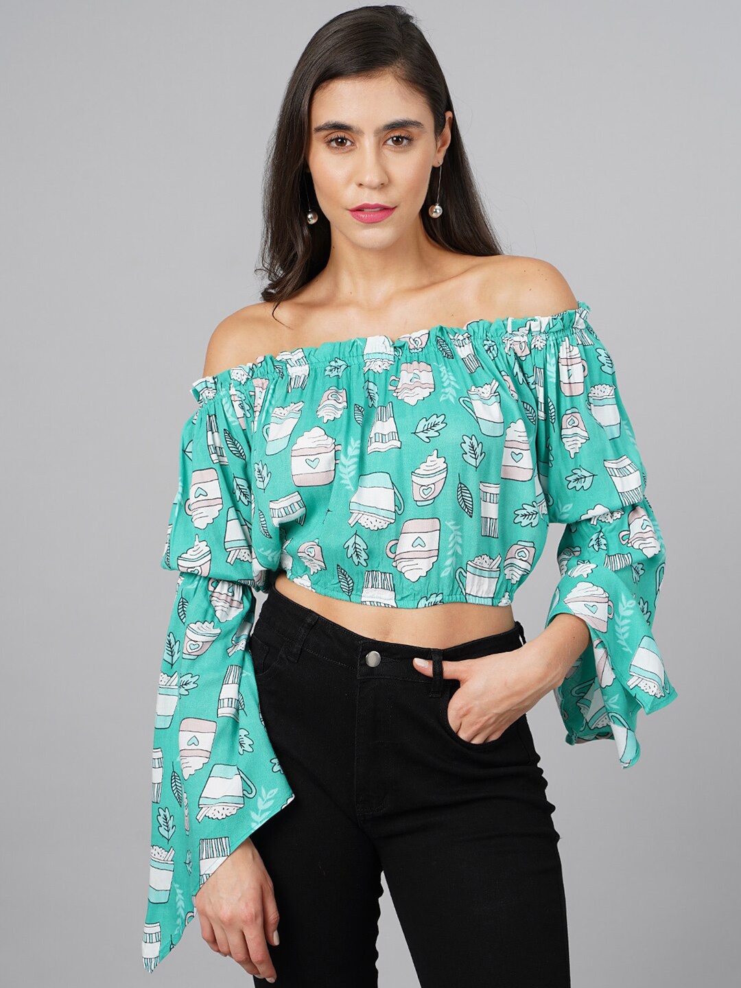 

SCORPIUS Green Print Off-Shoulder Crop Top