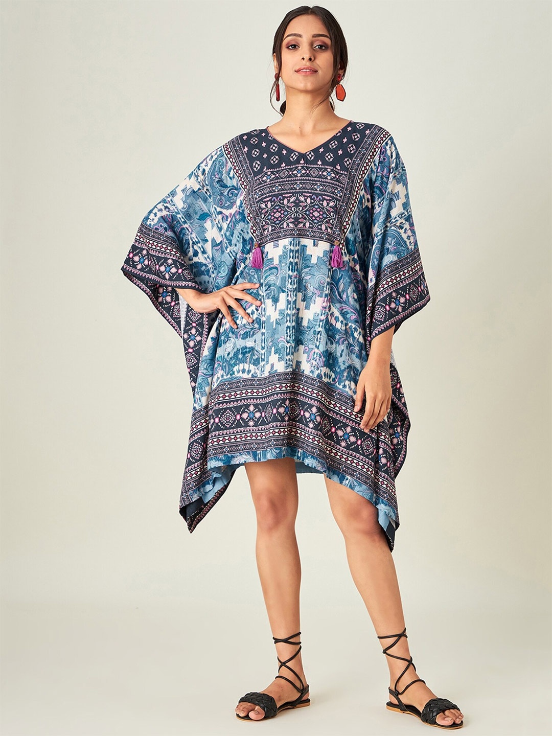 

The Kaftan Company Women Blue Ethnic Motifs Kaftan Dress