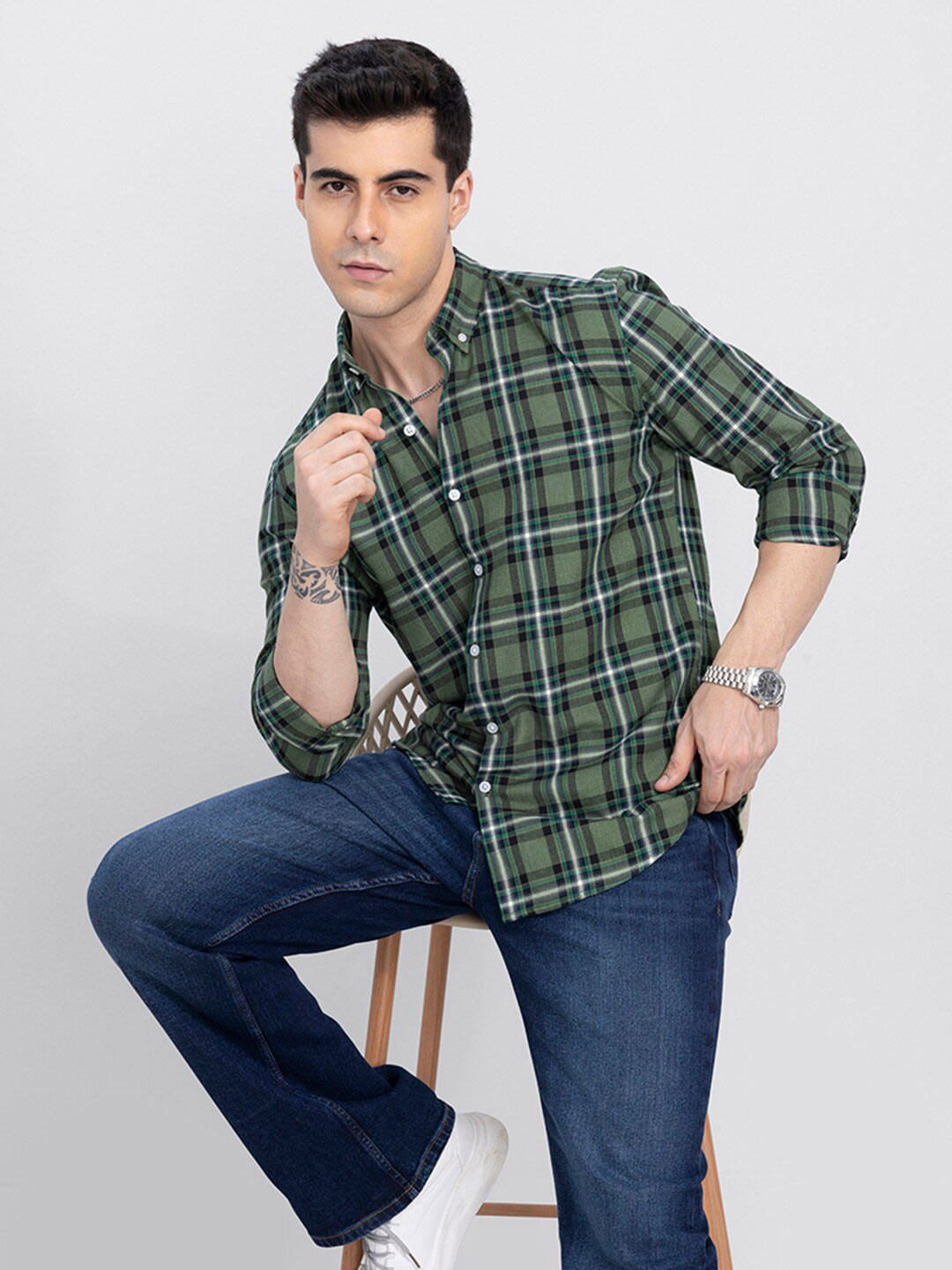 

Snitch Men Green Slim Fit Tartan Checks Casual Cotton Shirt
