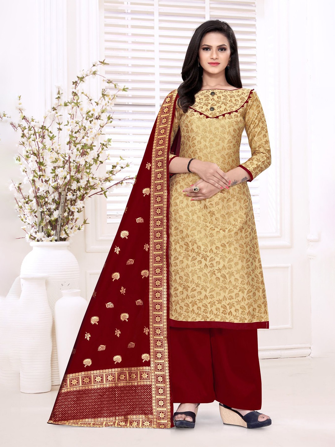 

MORLY Beige & Gold-Toned Dupion Silk Banarasi Unstitched Dress Material