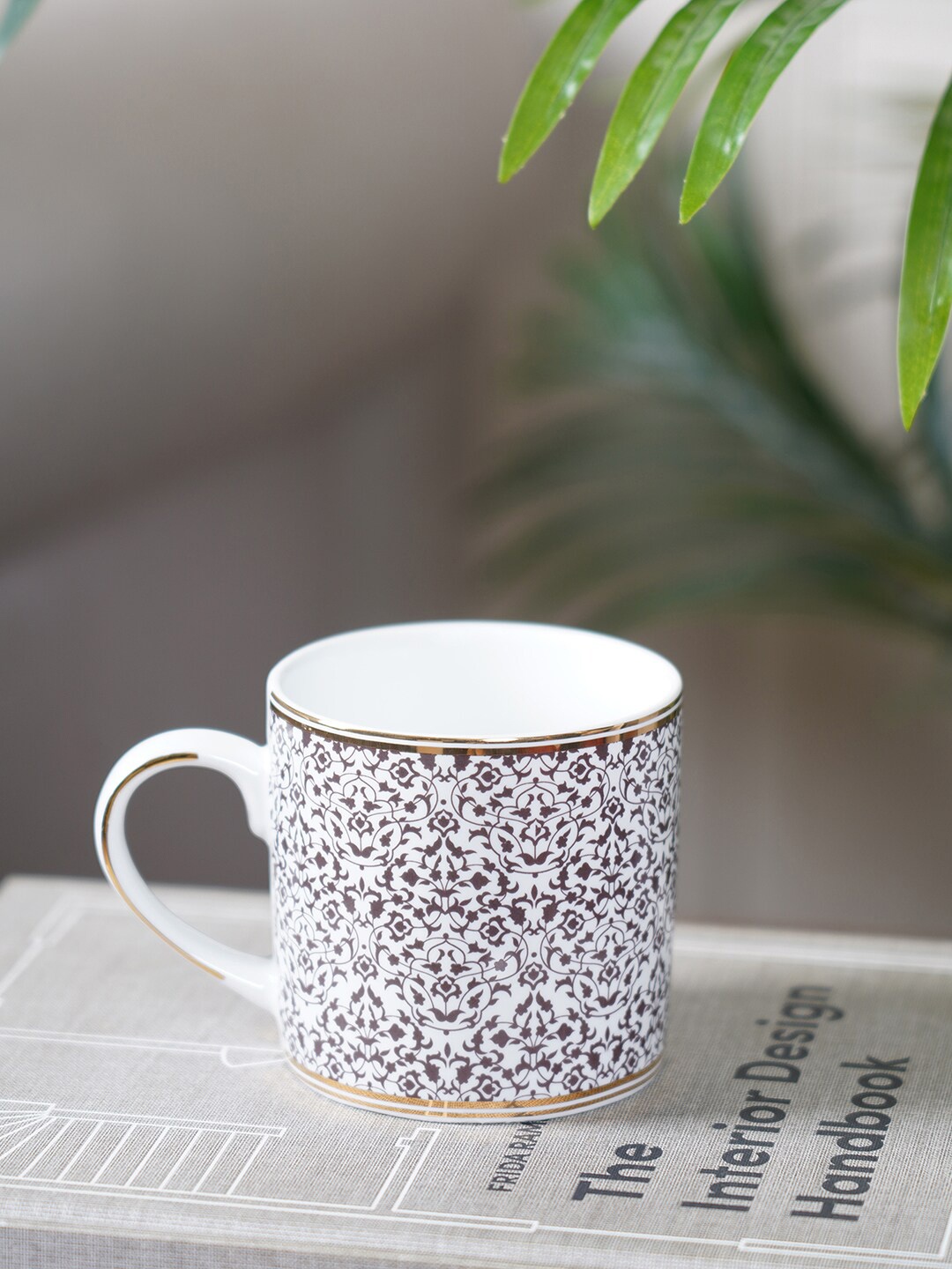 

Pure Home and Living Grey & Gold Set Of 2 Printed Porcelain Glossy Mugs 300 ml Each