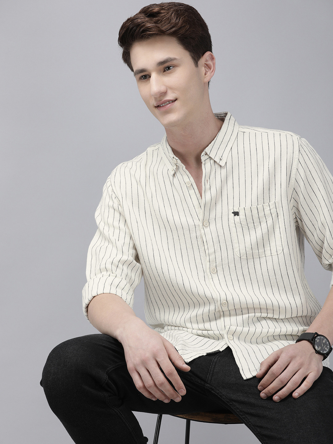 

THE BEAR HOUSE Men Cream-Coloured Cotton Slim Fit Pinstripes Striped Casual Shirt