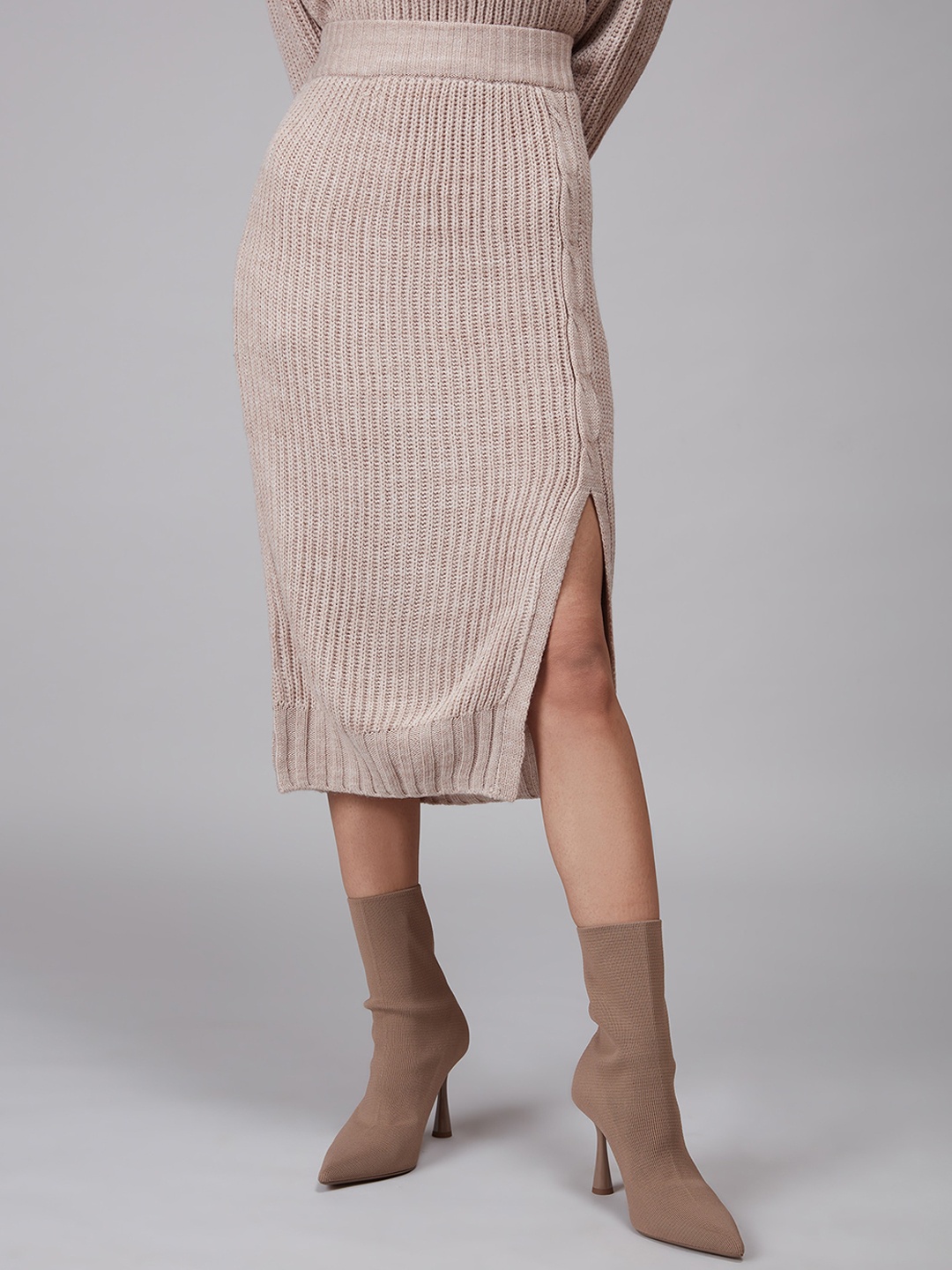 

20Dresses Women Off White Solid A-Line Midi Skirts