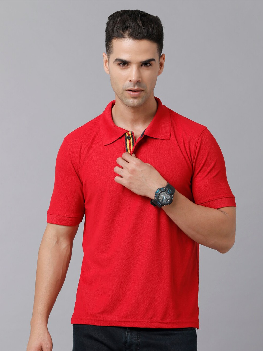 

MADSTO Men Red Solid Polo Collar Short Sleeve T-shirt