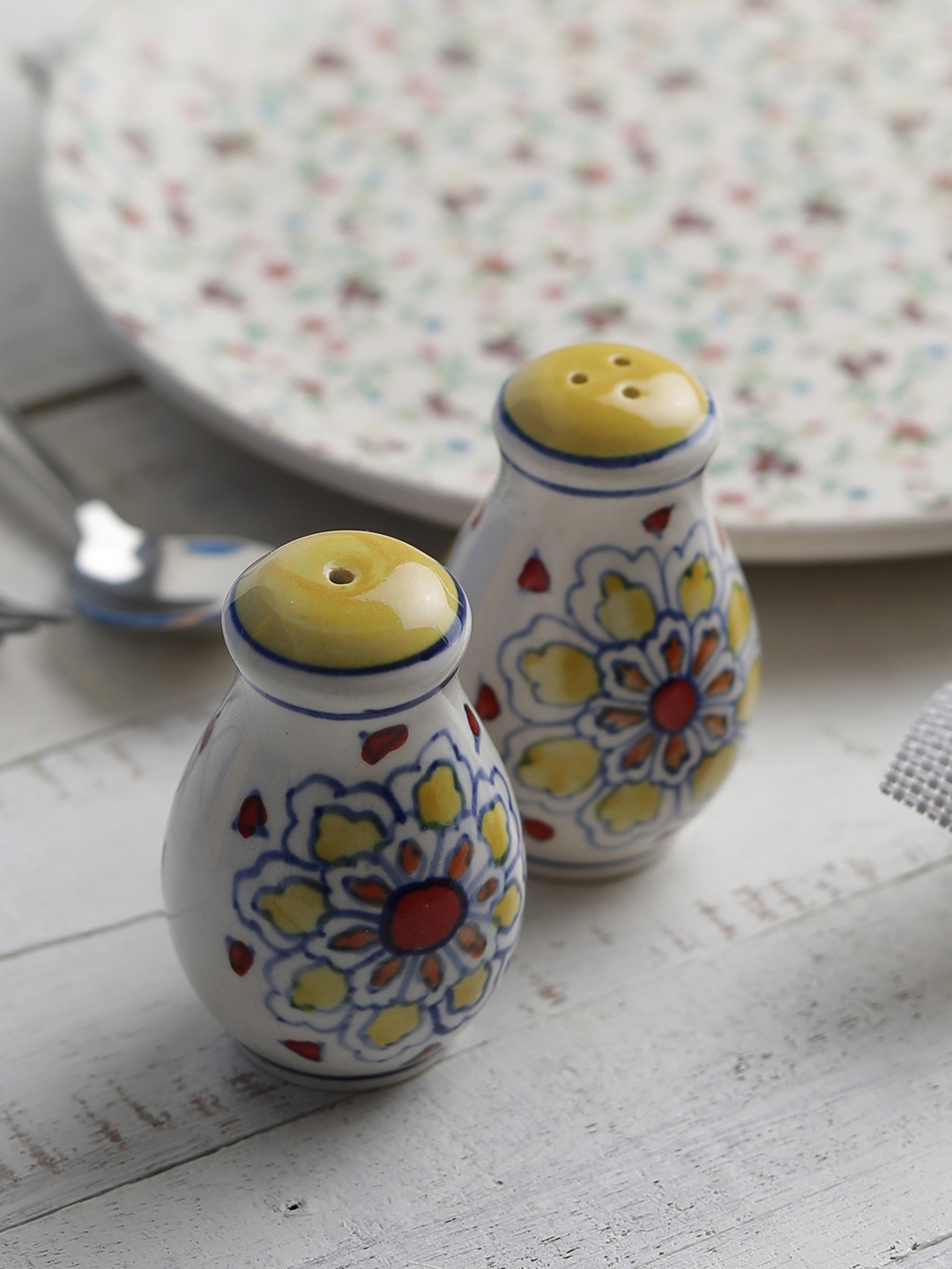 

MIAH Decor Yellow & White Hand-Painted Salt & Pepper Shaker