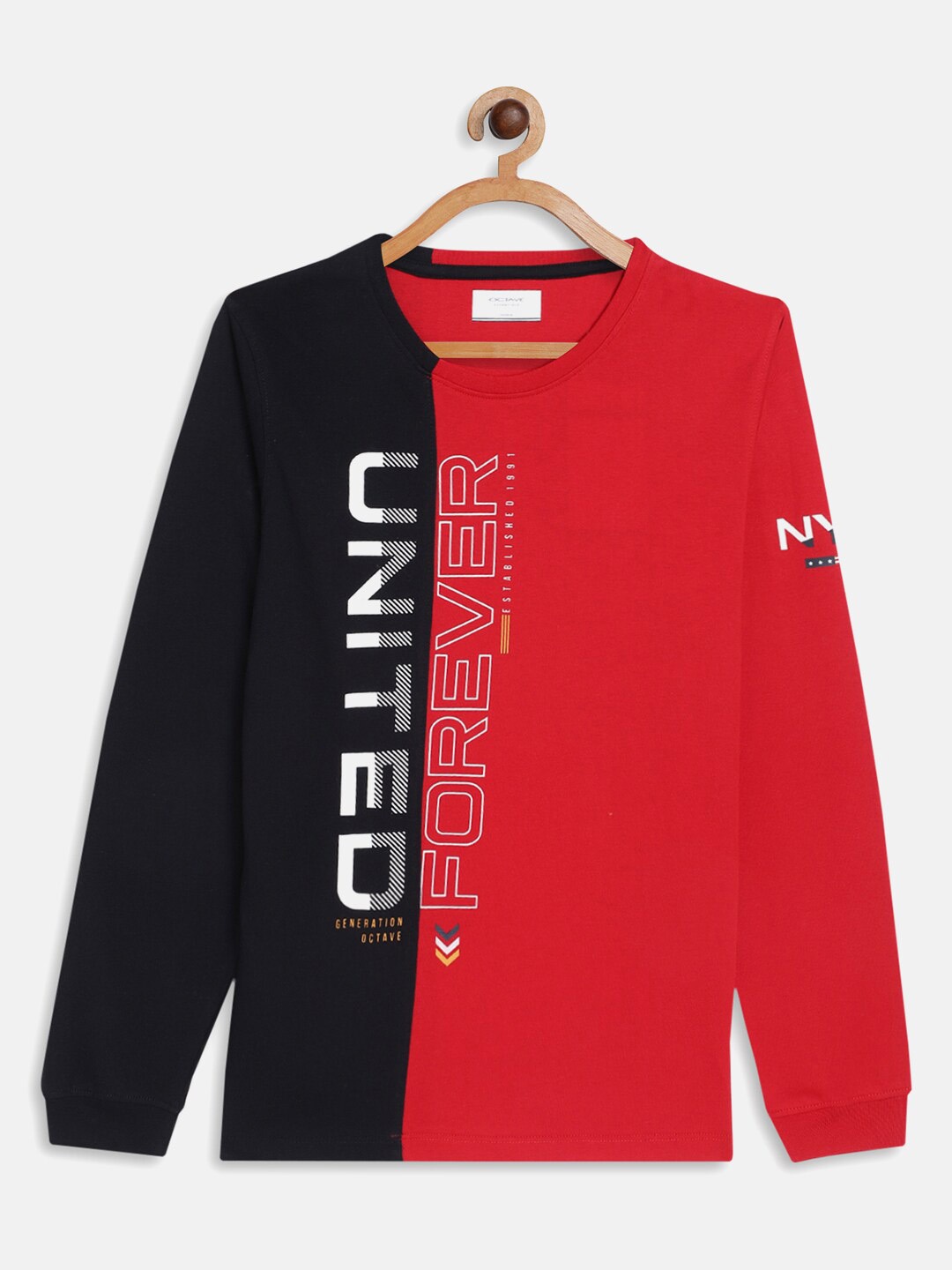 

Octave Boys Red & Black Typography Colourblocked T-shirt