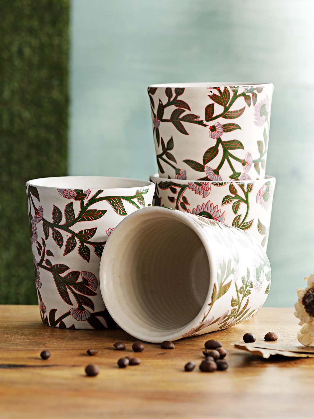 

MIAH DECOR Green & White Set of 4 Printed Handcrafted Ceramic Tumblers