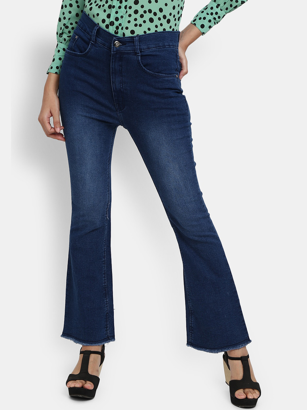 

V-Mart Women Blue Light Fade Mid-Rise Jeans