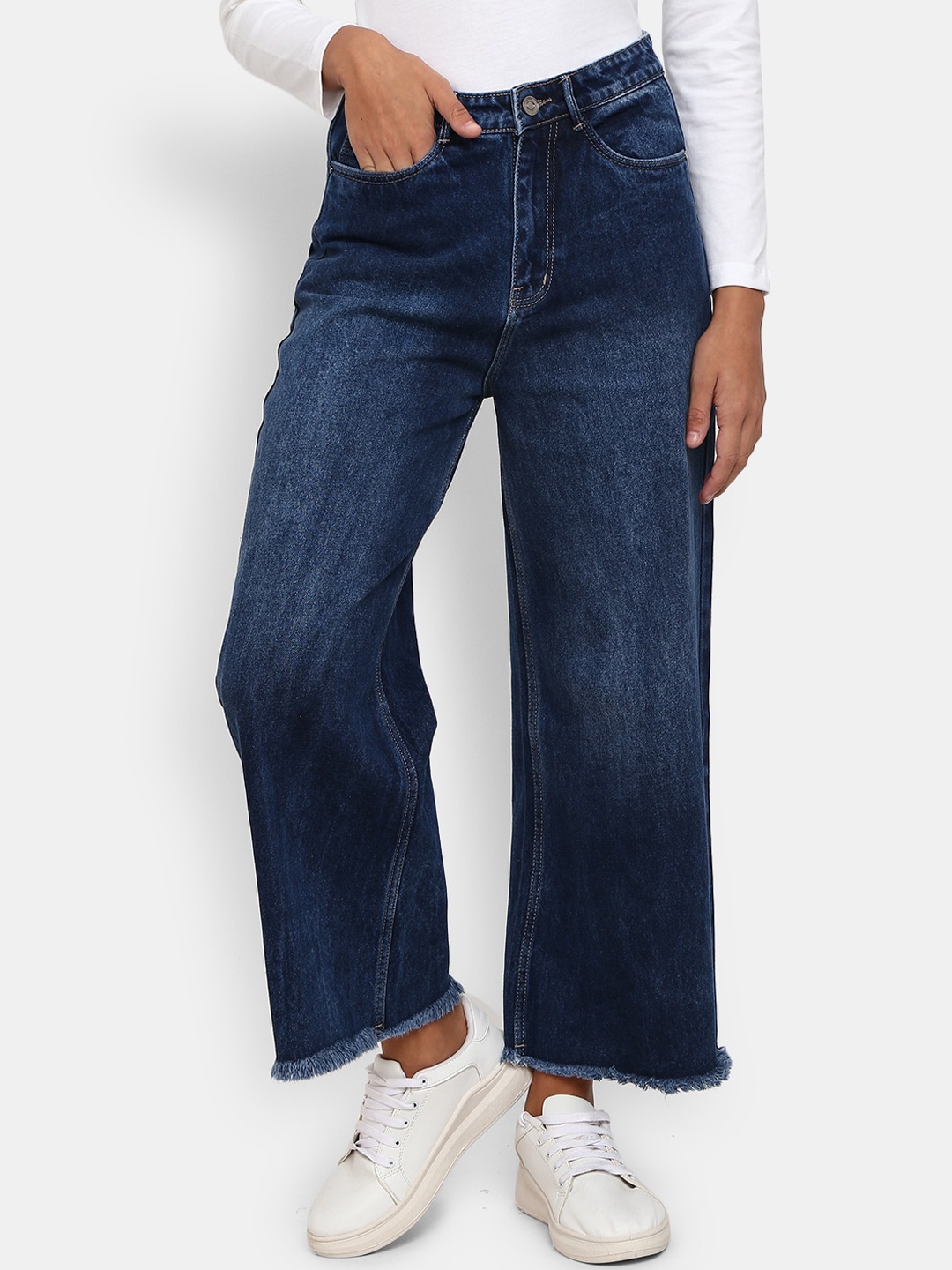 

V-Mart Women Blue High-Rise Light Fade Frayed Denim Cotton Jeans