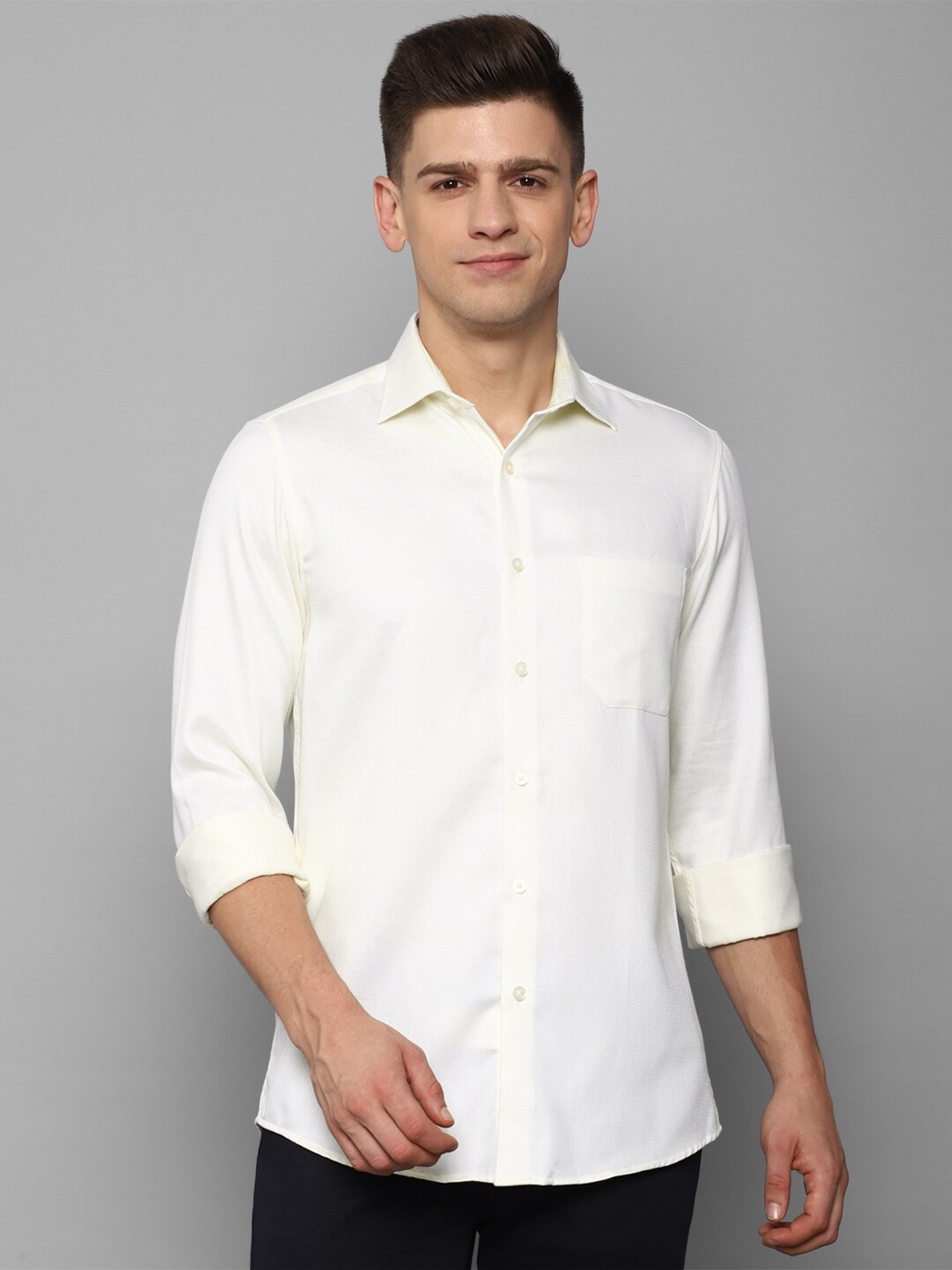 

Allen Solly Men Cream-Coloured Cotton Slim Fit Casual Shirt