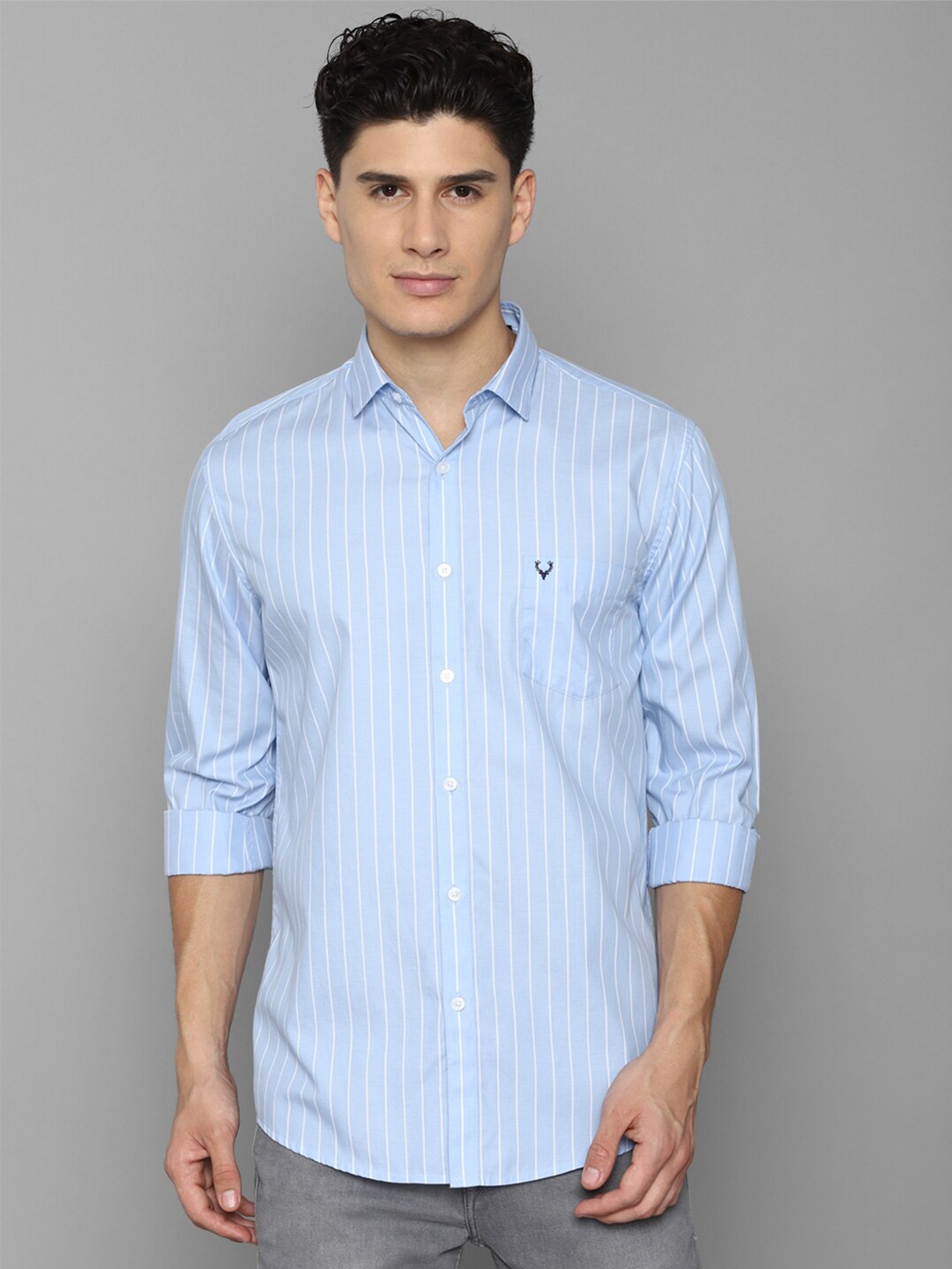 

Allen Solly Men Blue Slim Fit Striped Cotton Casual Shirt