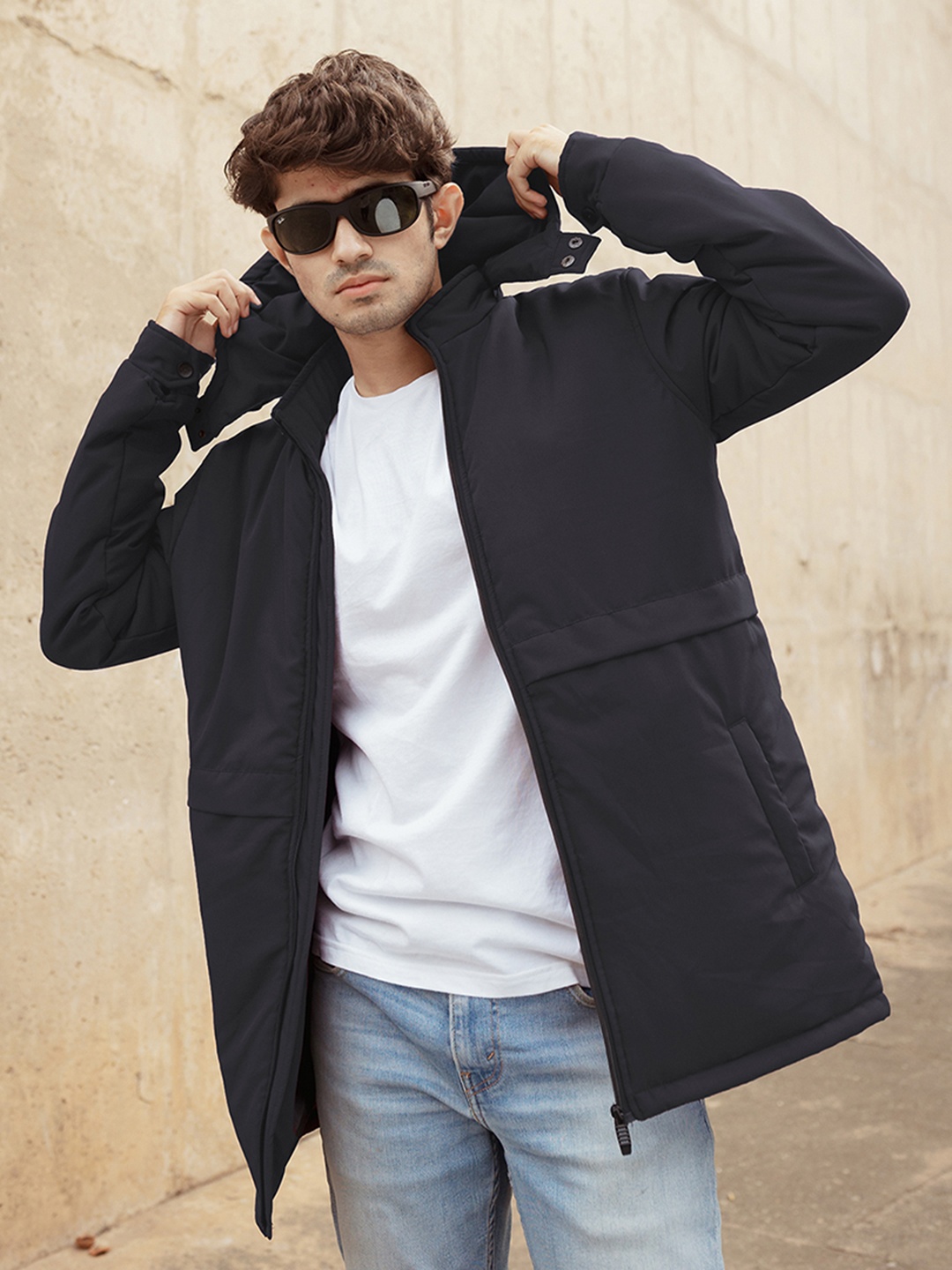 

CHKOKKO Men Navy Blue Longline Outdoor Padded Jacket