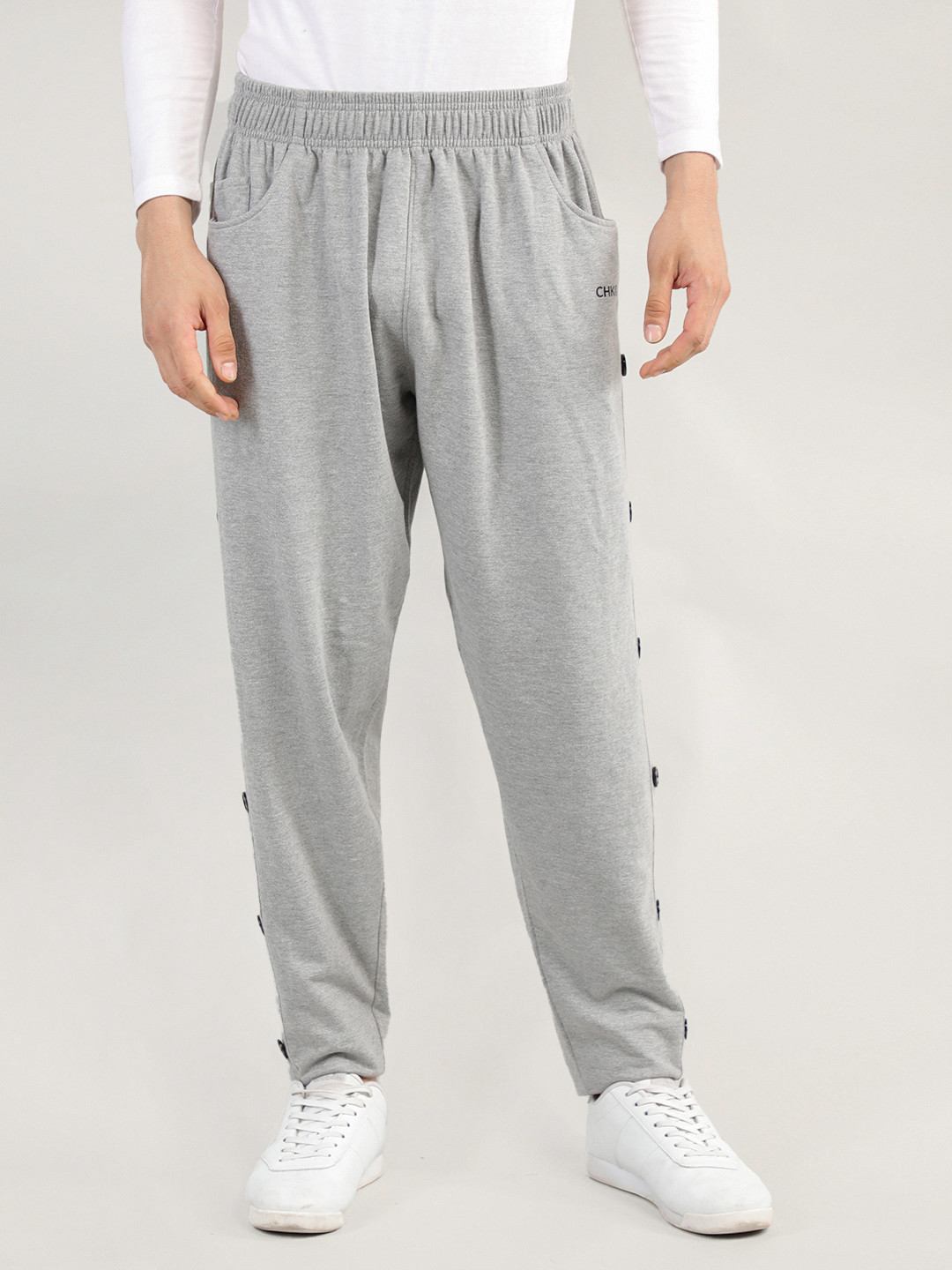 

CHKOKKO Men Grey Solid Track Pant
