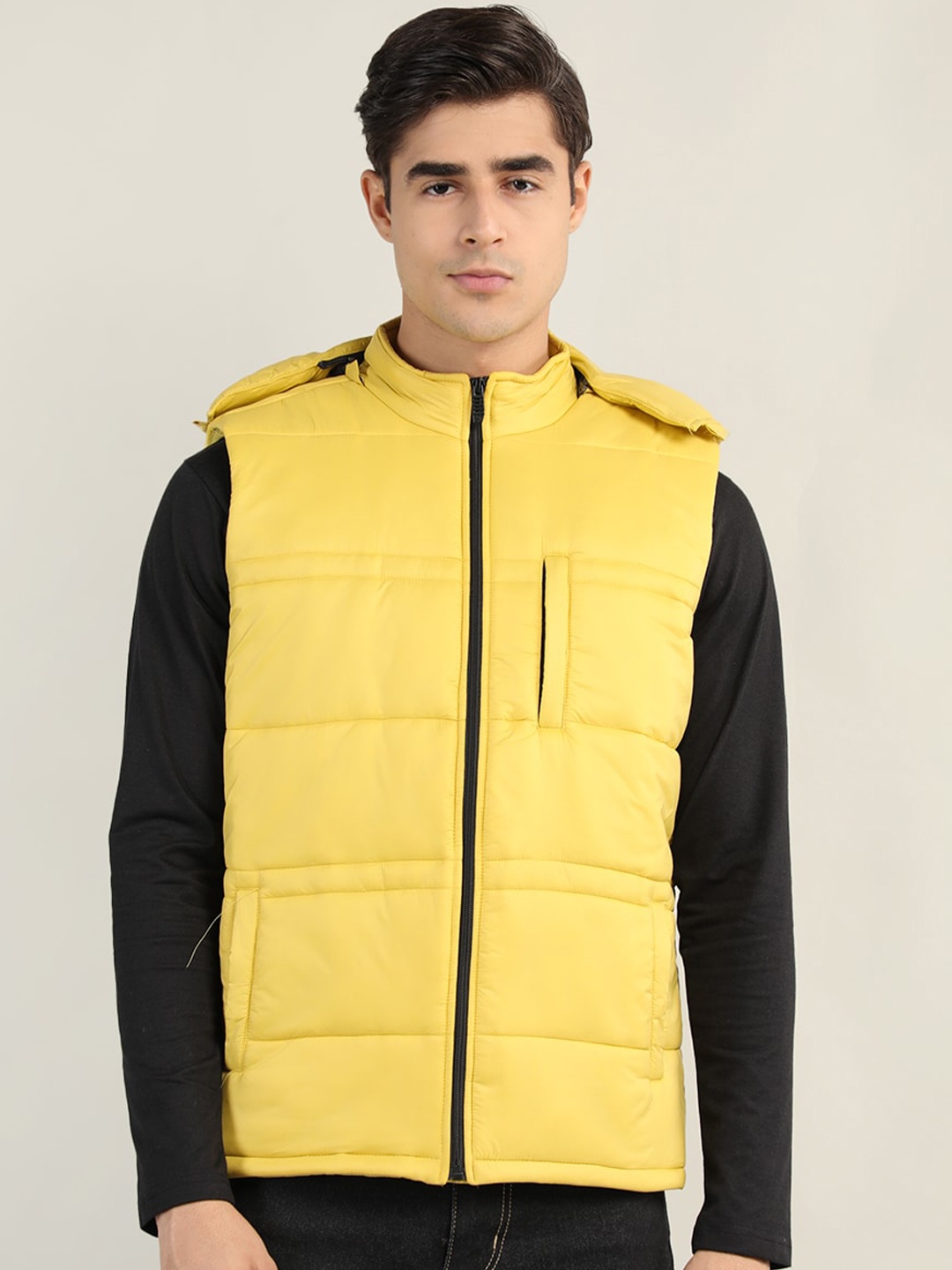 

CHKOKKO Men Yellow Crop Outdoor Padded Jacket